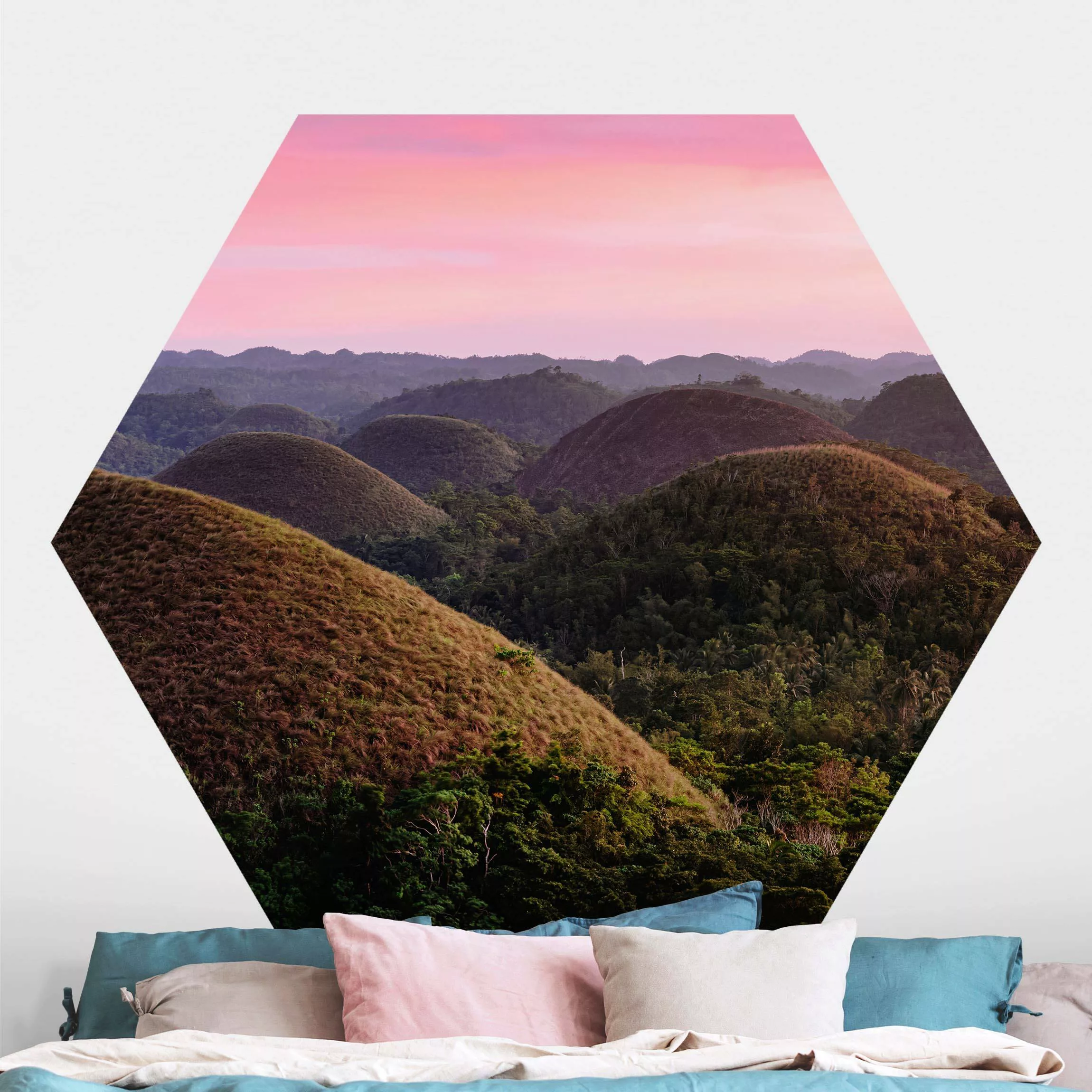 Hexagon Fototapete selbstklebend Schokoladenhügel bei Sonnenuntergang günstig online kaufen