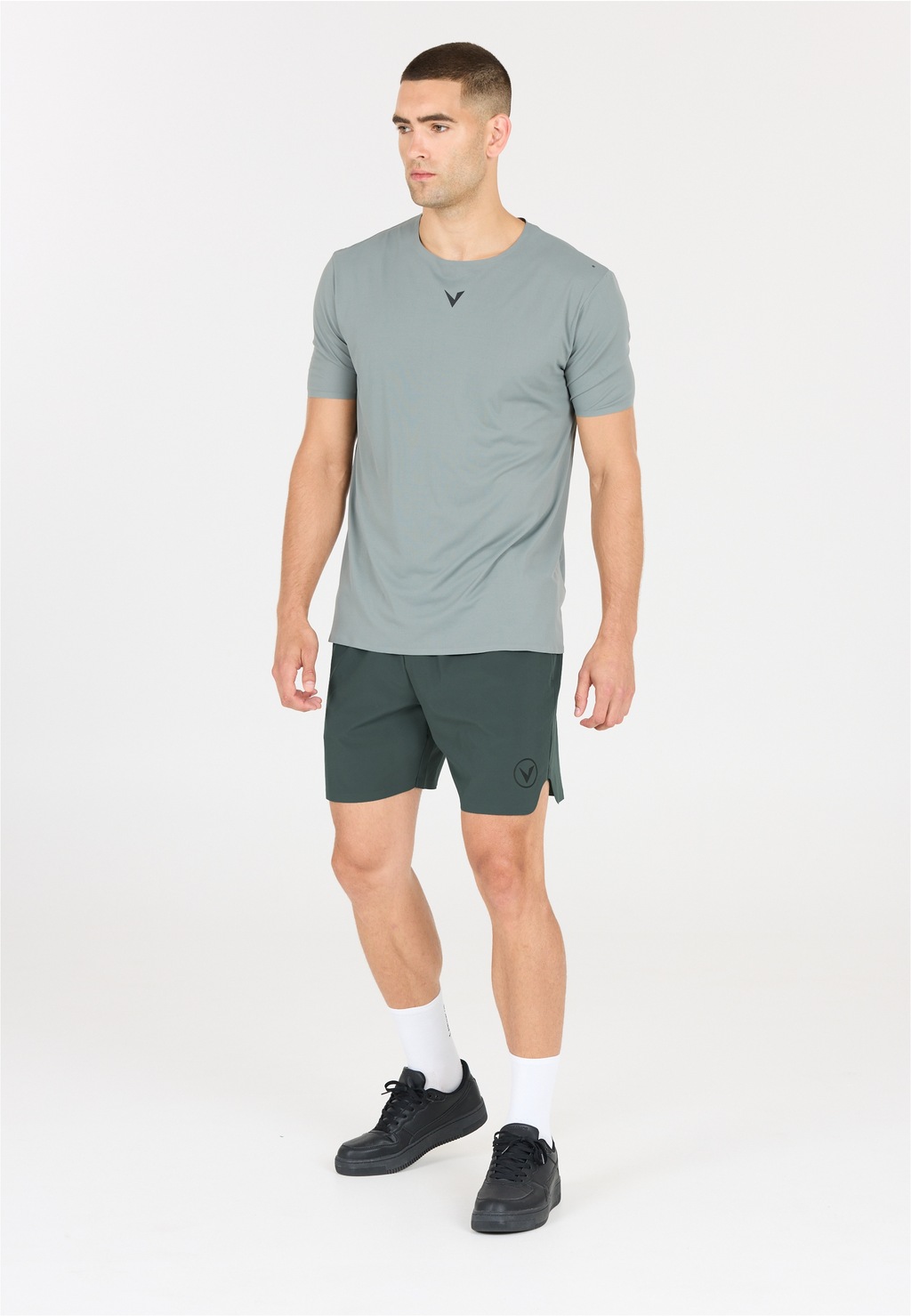 Virtus Shorts "Spier", mit feuchtigkeitsregulierenden Eigenschaften günstig online kaufen