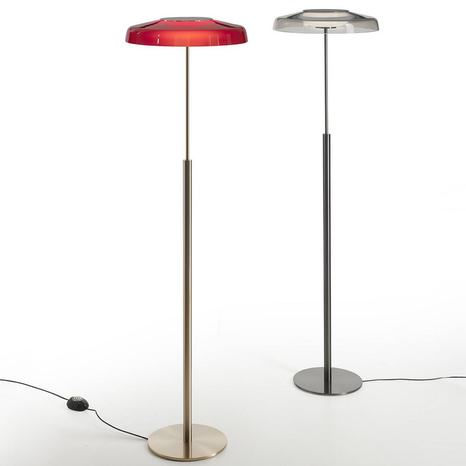 Oluce LED-Stehleuchte Dora, goldfarben/rot, Metall, PMMA günstig online kaufen
