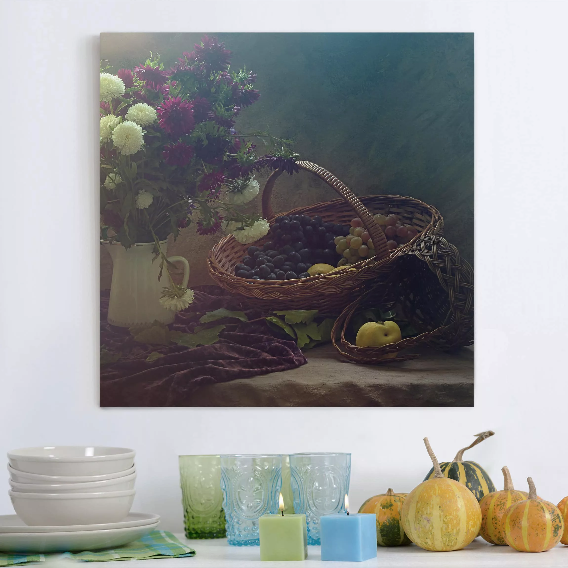 Leinwandbild Küche - Quadrat Stillleben mit Blumenvase günstig online kaufen