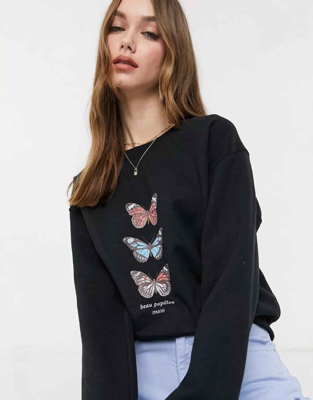 Miss Selfridge – Sweatshirt in Schwarz mit Schmetterlingsprint günstig online kaufen