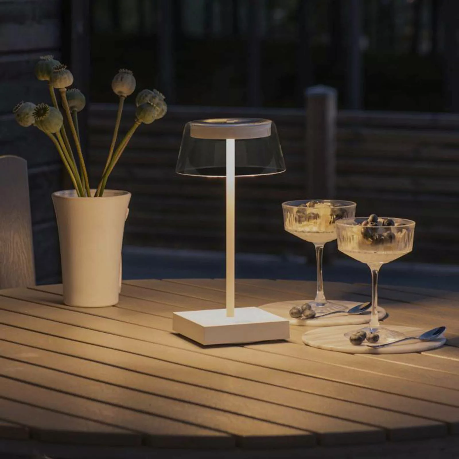LED Akku Tischleuchte Scilla in Weiß 2,5W 110lm IP54 günstig online kaufen