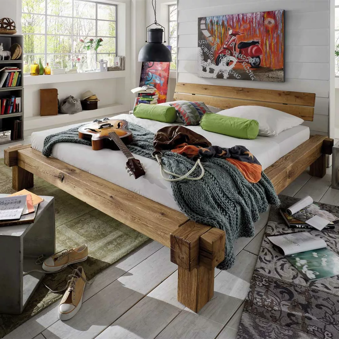 Design Balkenbett aus Wildeiche Massivholz geölt günstig online kaufen