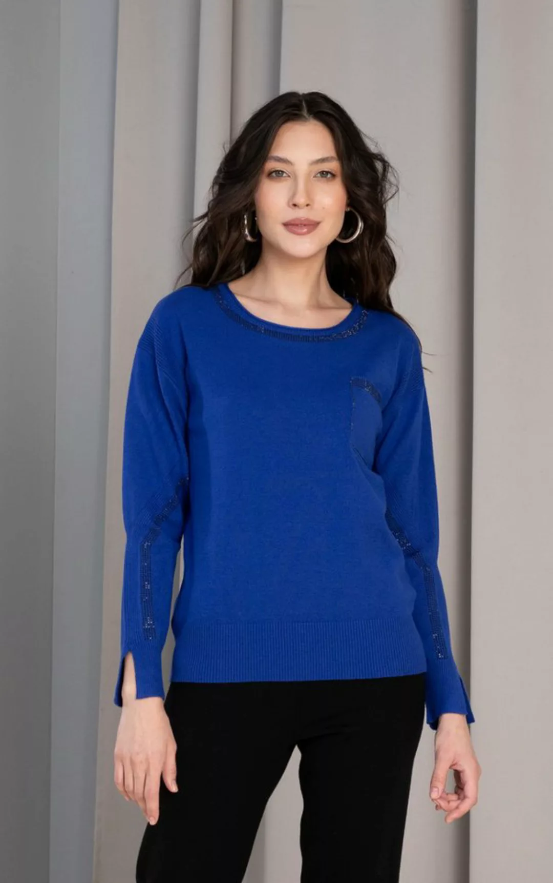 Passioni Strickpullover in Royalblau mit Strassdetails und Vordertasche günstig online kaufen