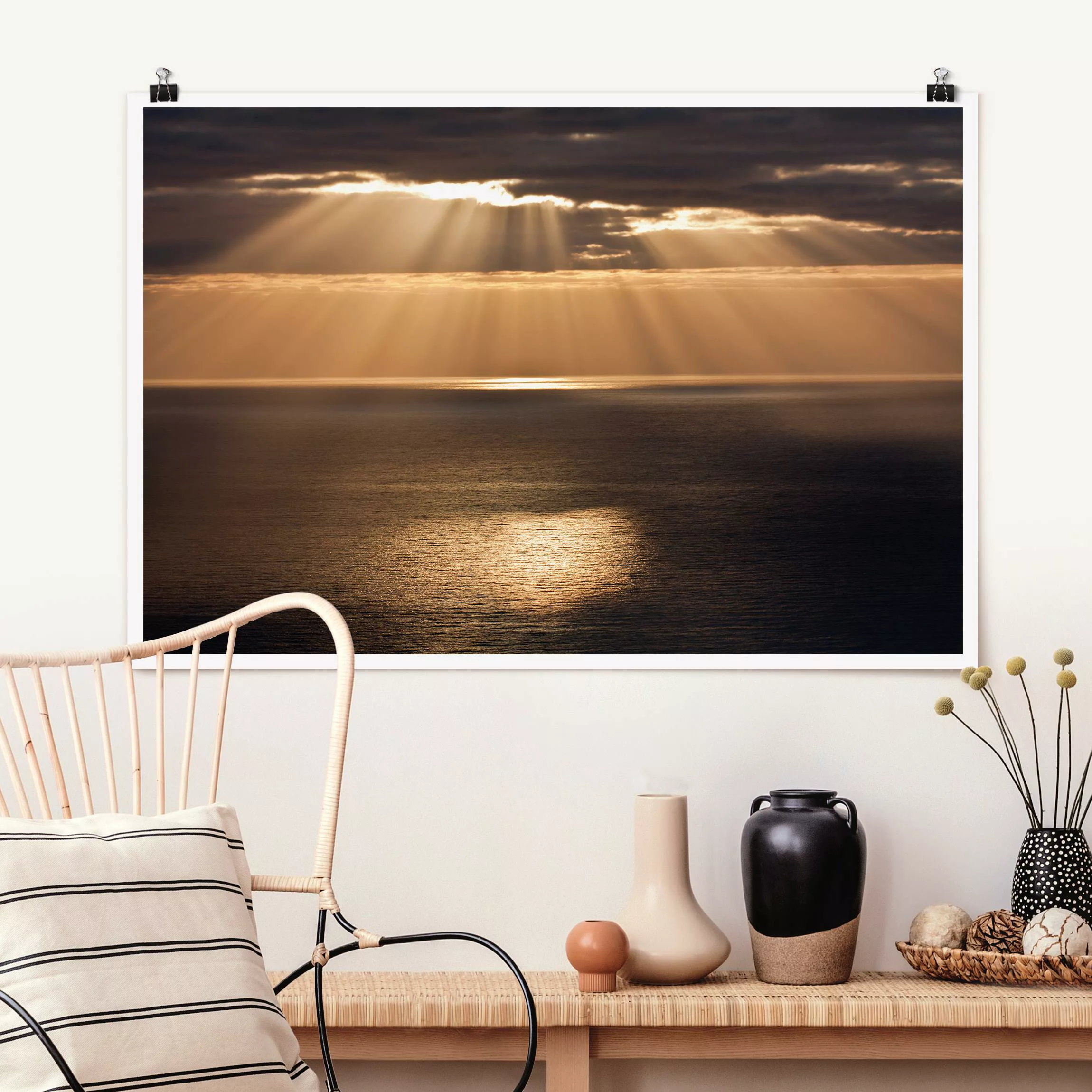 Poster Sonnenstrahlen über dem Meer günstig online kaufen