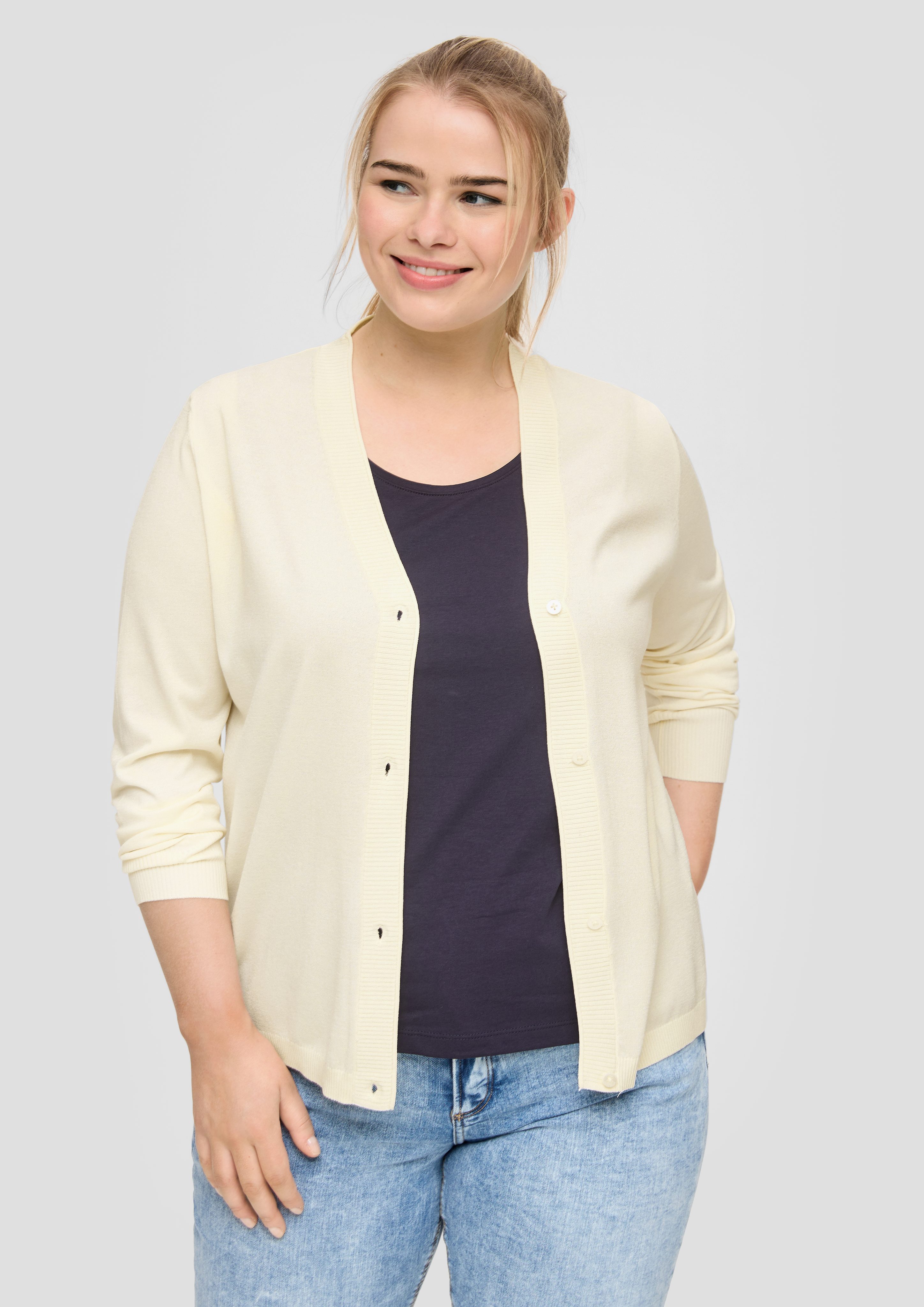 QS Strickjacke Strickjacke aus Viskosemix mit günstig online kaufen