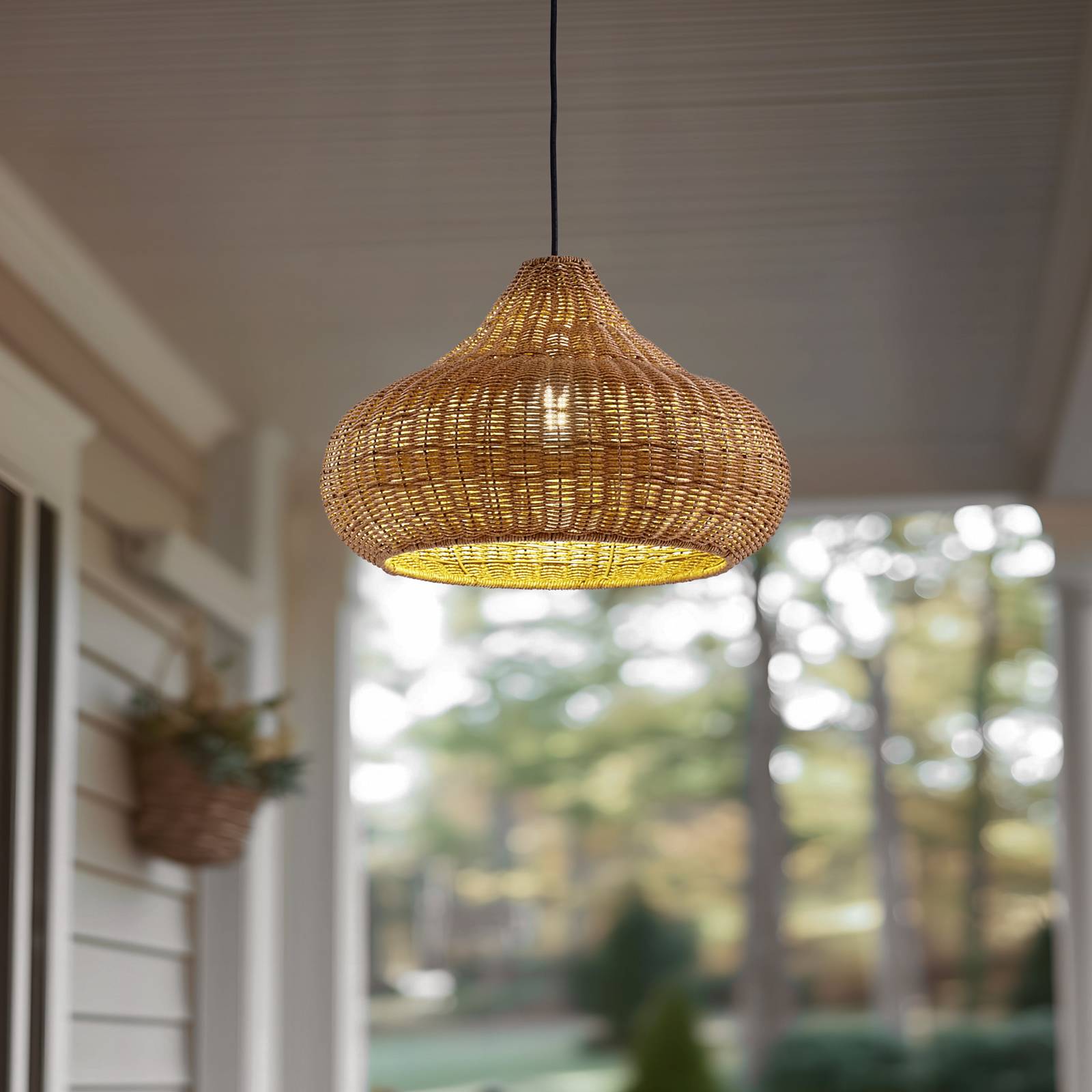 Lucande Außenhängelampe Taniola, 1-flg., beige, Rattan, IP44 günstig online kaufen