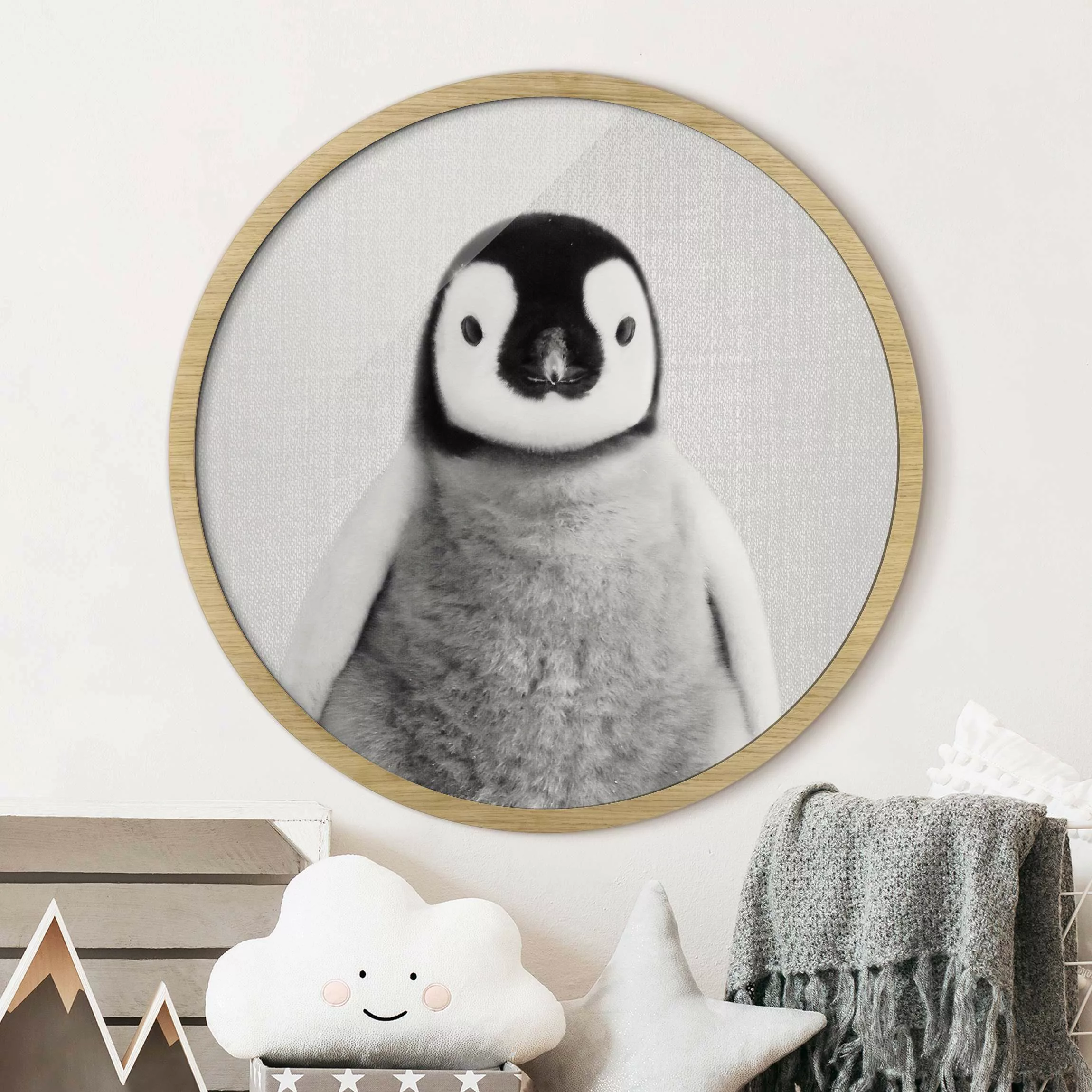 Rundes Gerahmtes Bild Baby Pinguin Pepe Schwarz Weiß günstig online kaufen