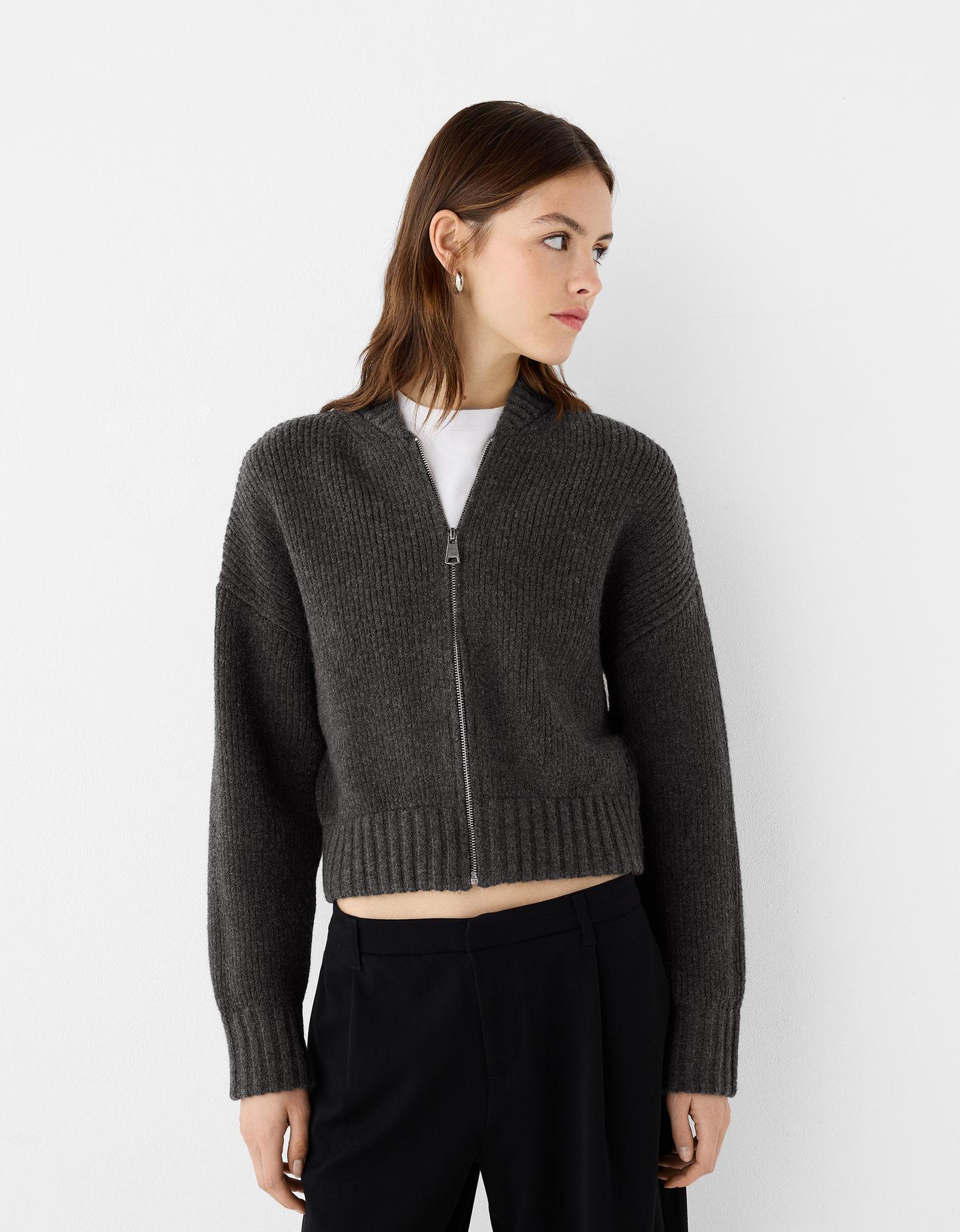 Bershka Strickjacke Mit Reißverschluss Damen Xs Grau günstig online kaufen