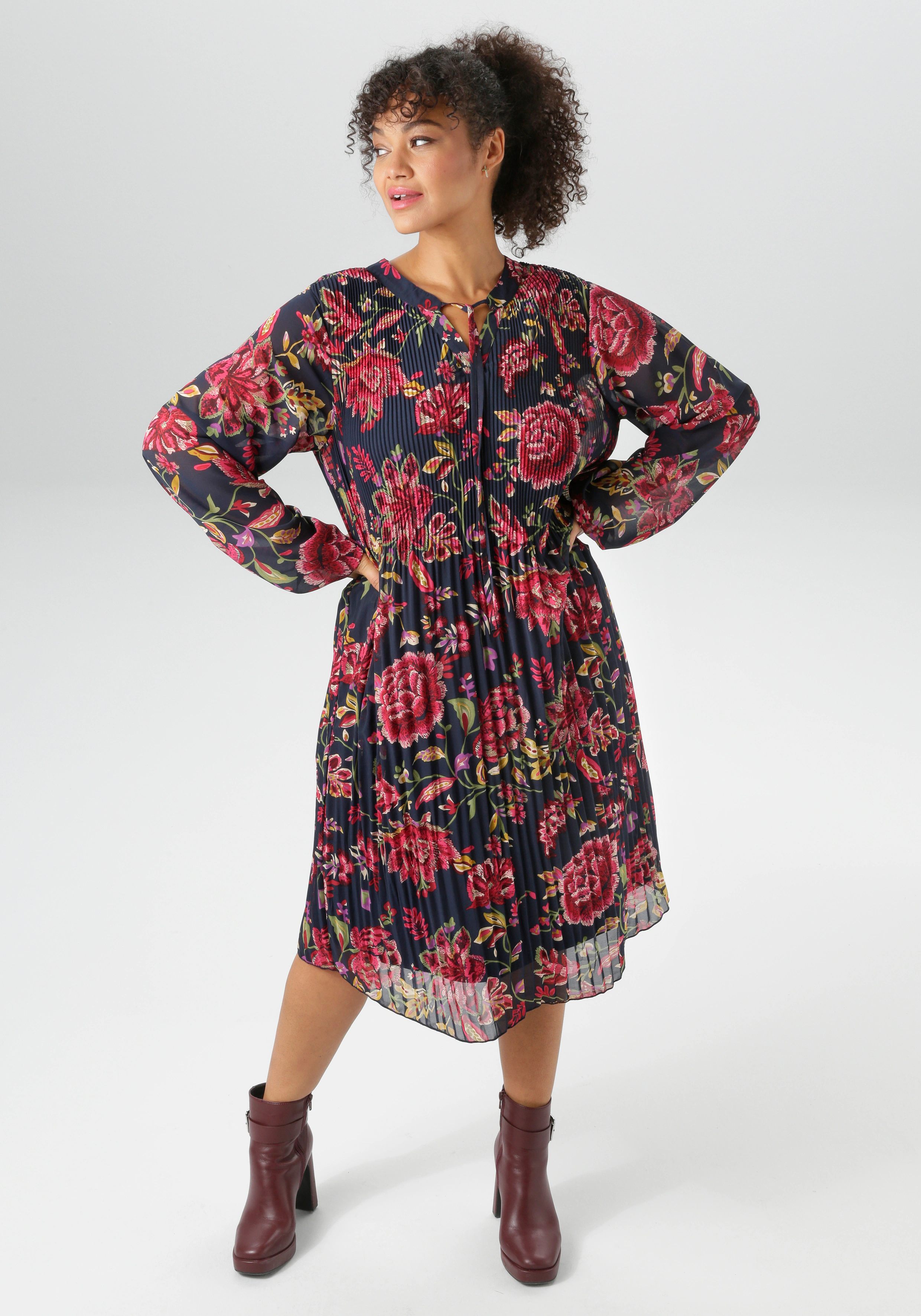 Aniston PLUS Sommerkleid, in Alloverprint - NEUE KOLLEKTION günstig online kaufen