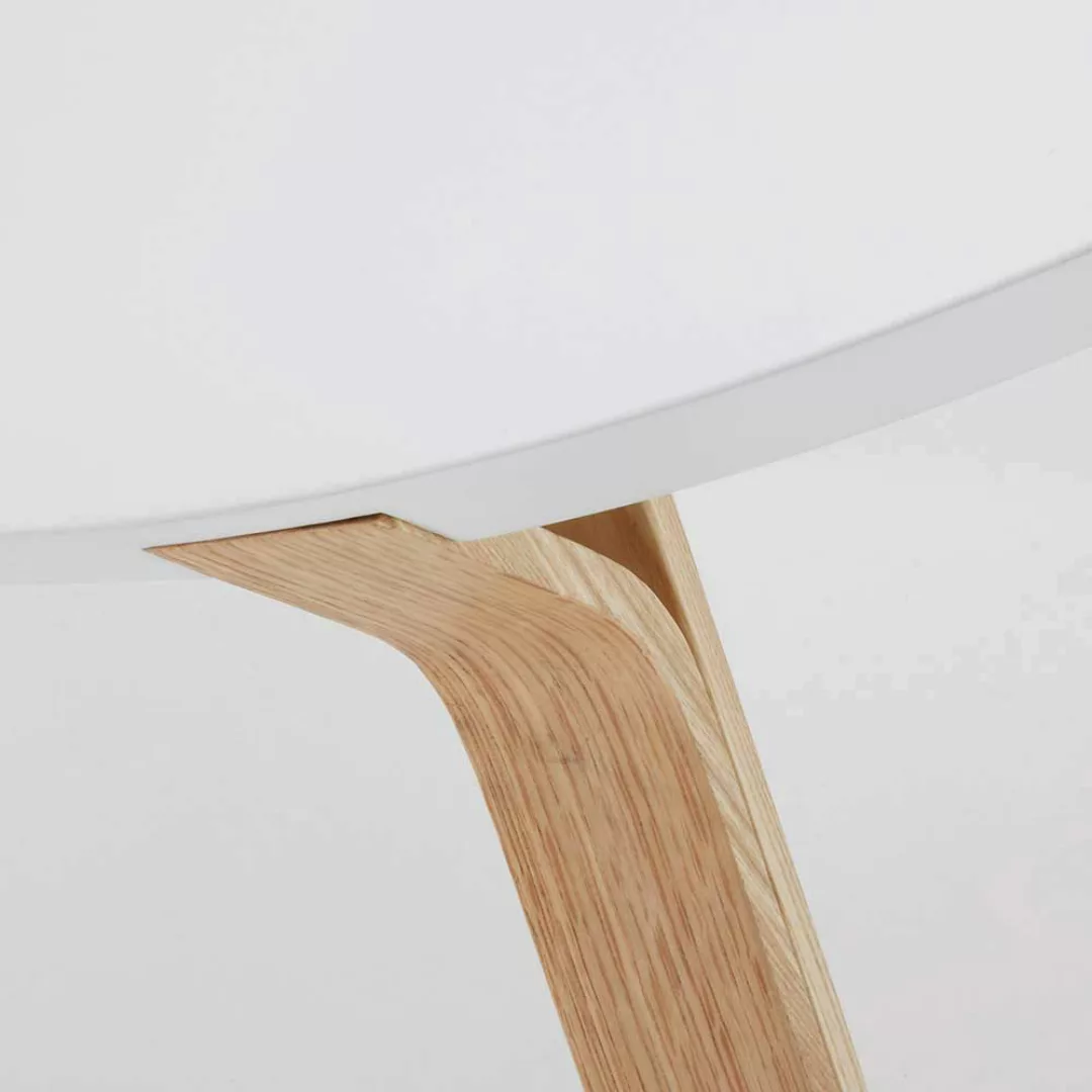 Wohnzimmer Tisch mit runder weißer Tischplatte 4-Fußgestell aus Eiche Massi günstig online kaufen