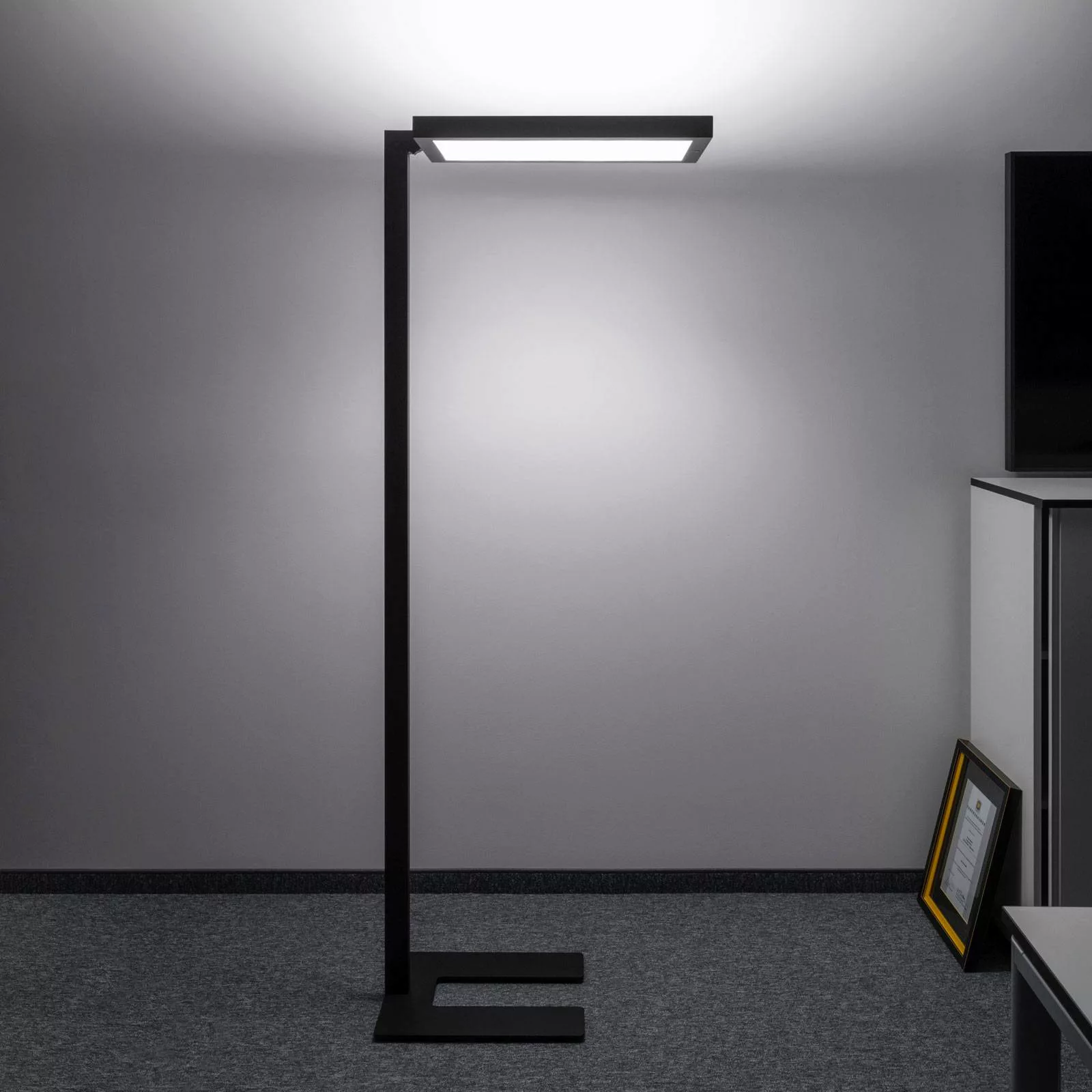 Zumtobel Epuria Stehlampe SensControl 940 schwarz günstig online kaufen