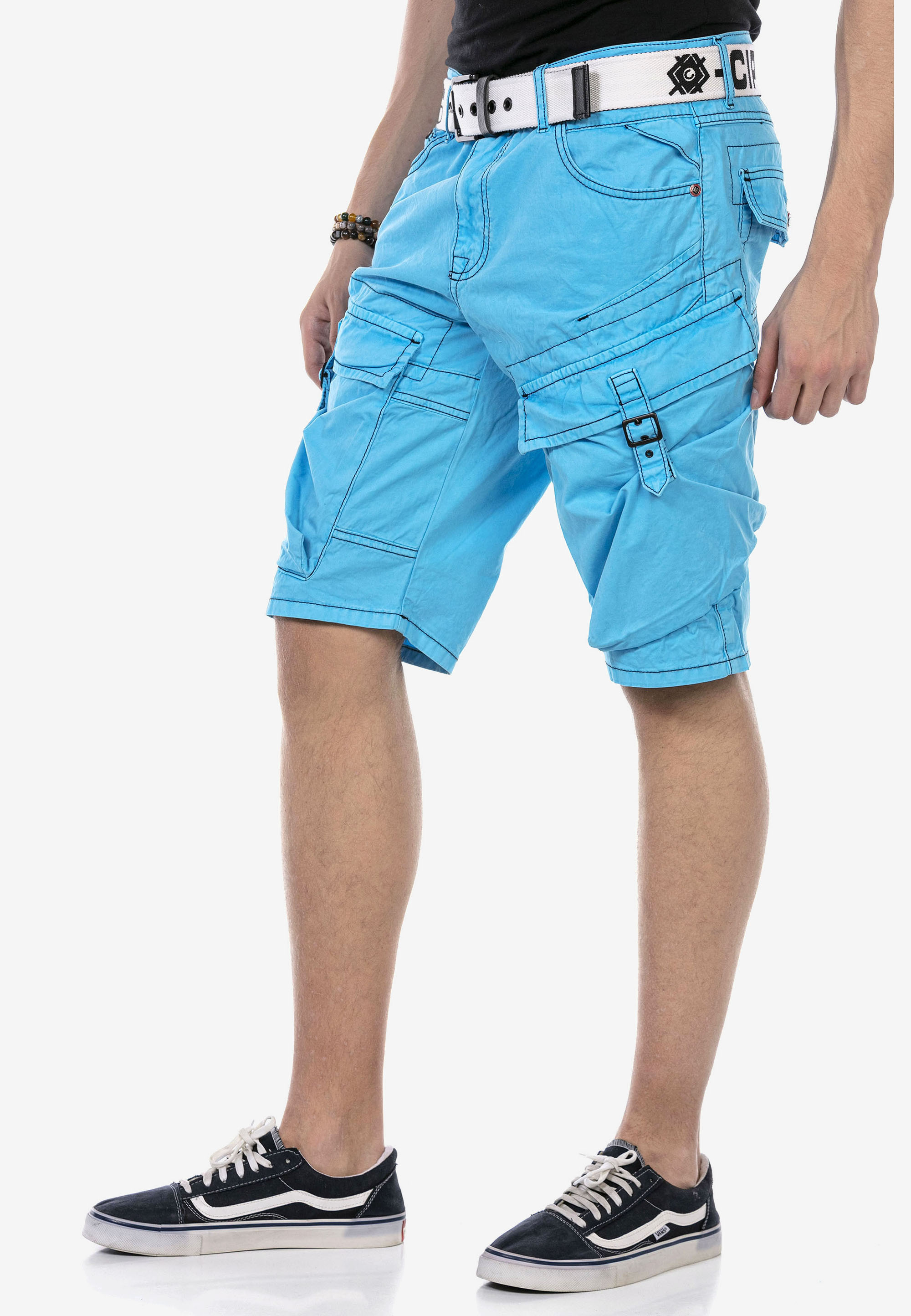 Cipo & Baxx Shorts, mit coolen Cargotaschen günstig online kaufen