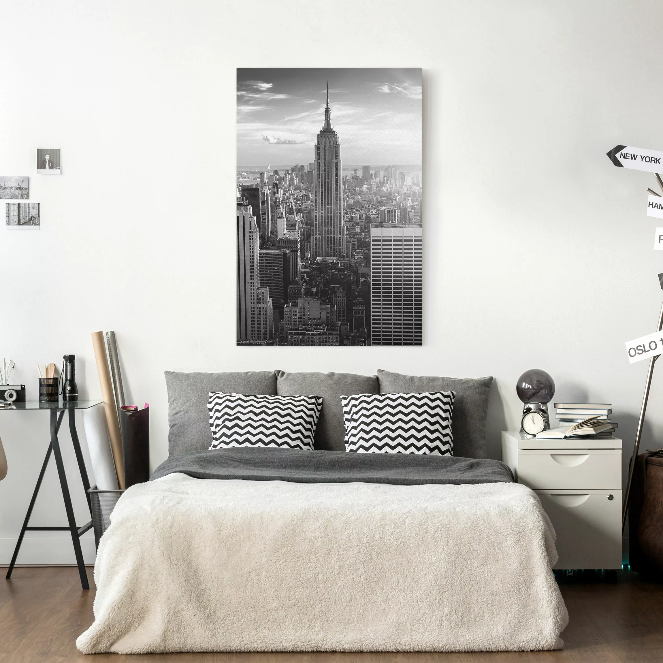 Leinwandbild New York - Hochformat Manhattan Skyline günstig online kaufen