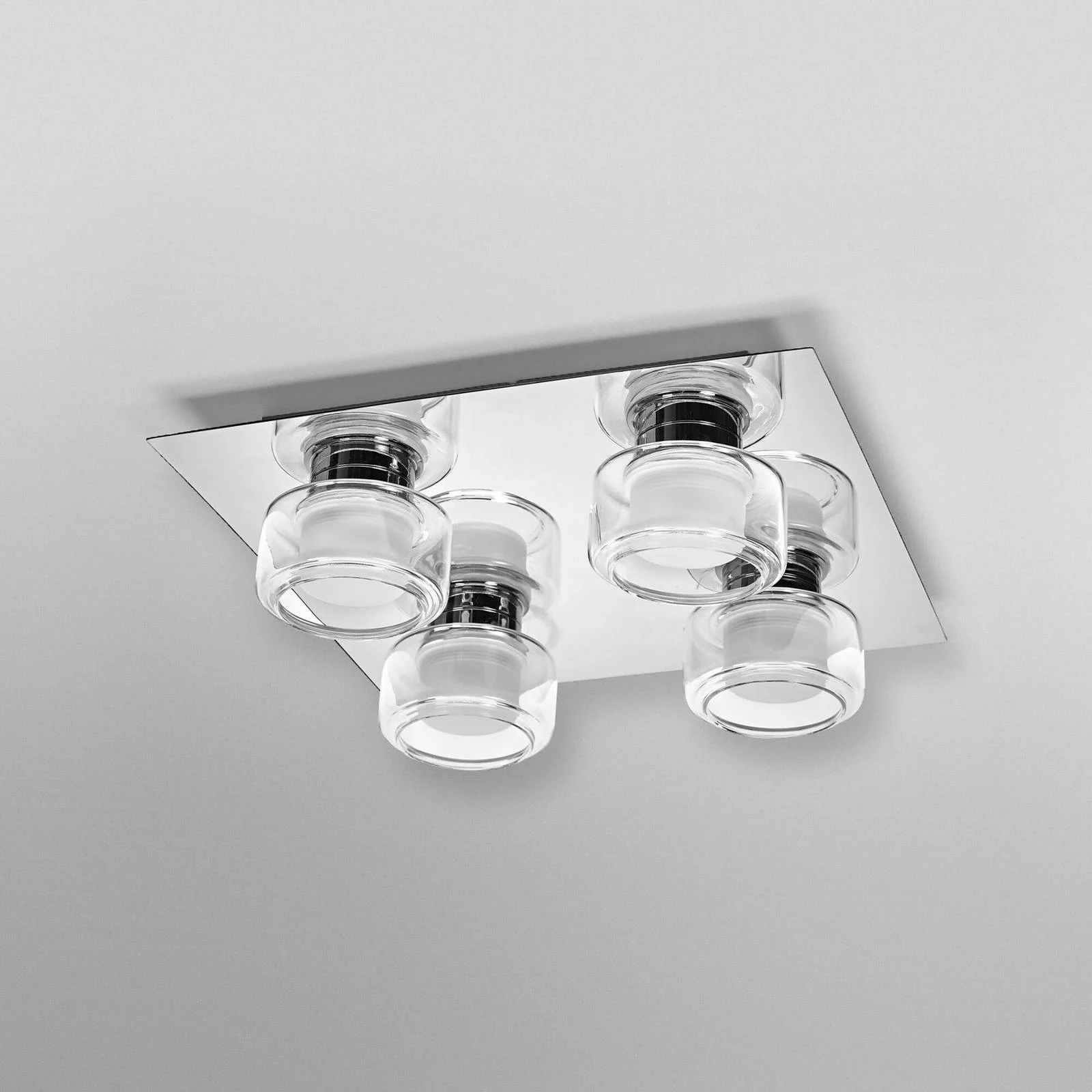 OSRAM LED-Deckenleuchte ORBIS FLAME, chrom, 4-flg., CCT IP44 günstig online kaufen