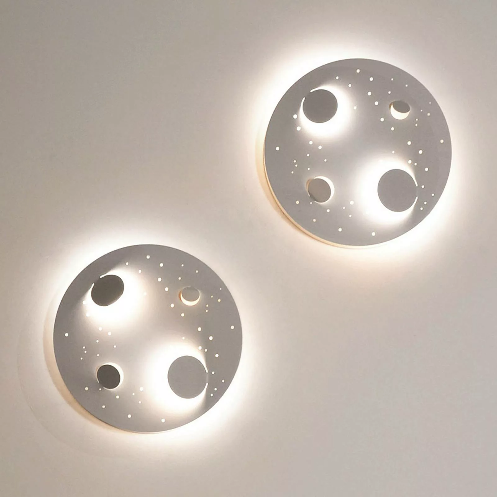 Knikerboker Buchi LED-Wandlampe Ø 40cm weiß günstig online kaufen