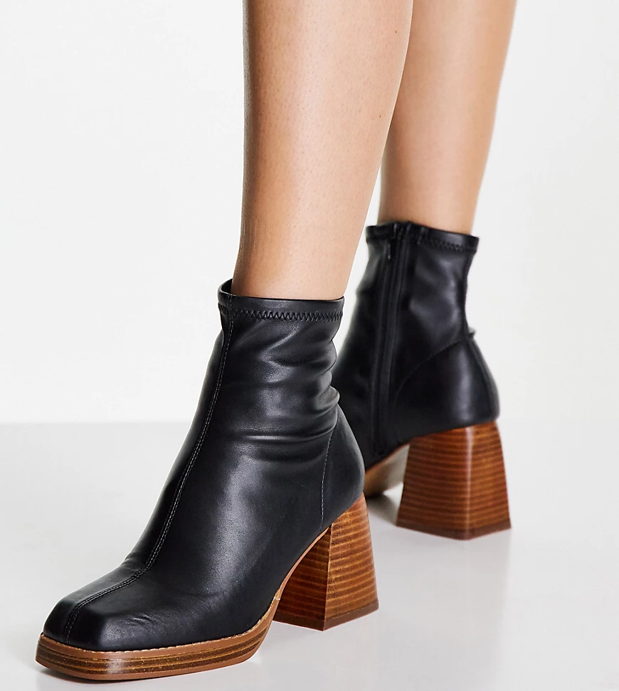 ASOS DESIGN Wide Fit – Ratio – Sock-Boots mit eckiger Zehenpartie in Schwar günstig online kaufen