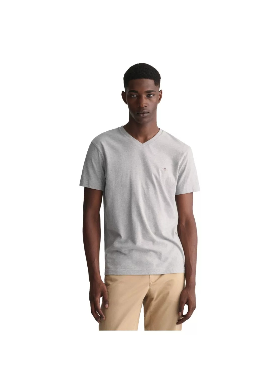 Gant T-Shirt "SLIM SHIELD V-NECK T-SHIRT", mit einer kleinen Logostickerei günstig online kaufen