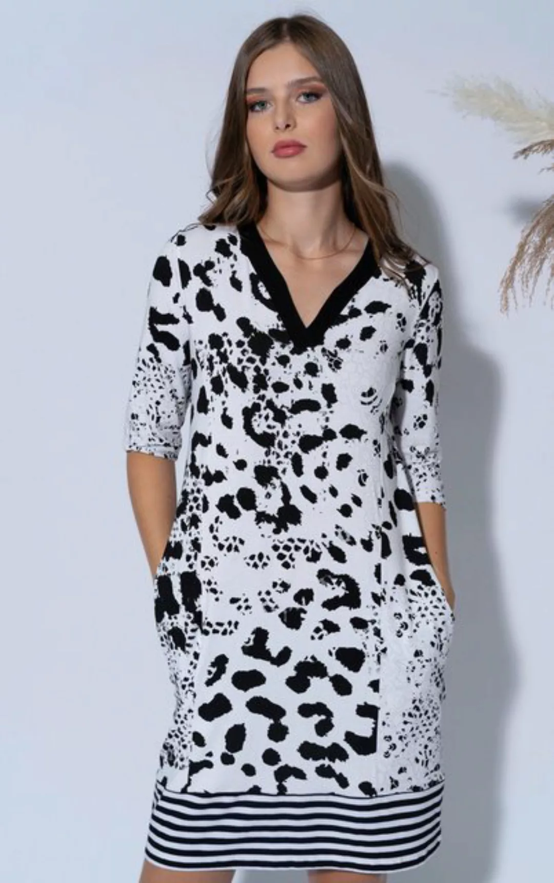 Passioni Sommerkleid Leopardenmuster Freizeitkleid in Schwarz-Weiß mit Stre günstig online kaufen