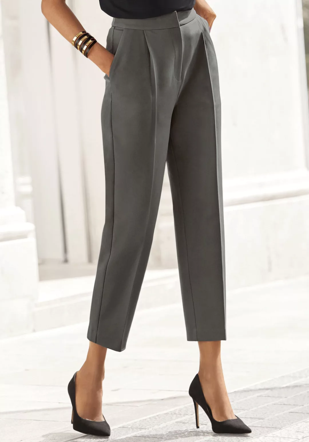 LASCANA Bügelfaltenhose in 7/8-Länge, elegante Anzughose mit Taschen, schma günstig online kaufen