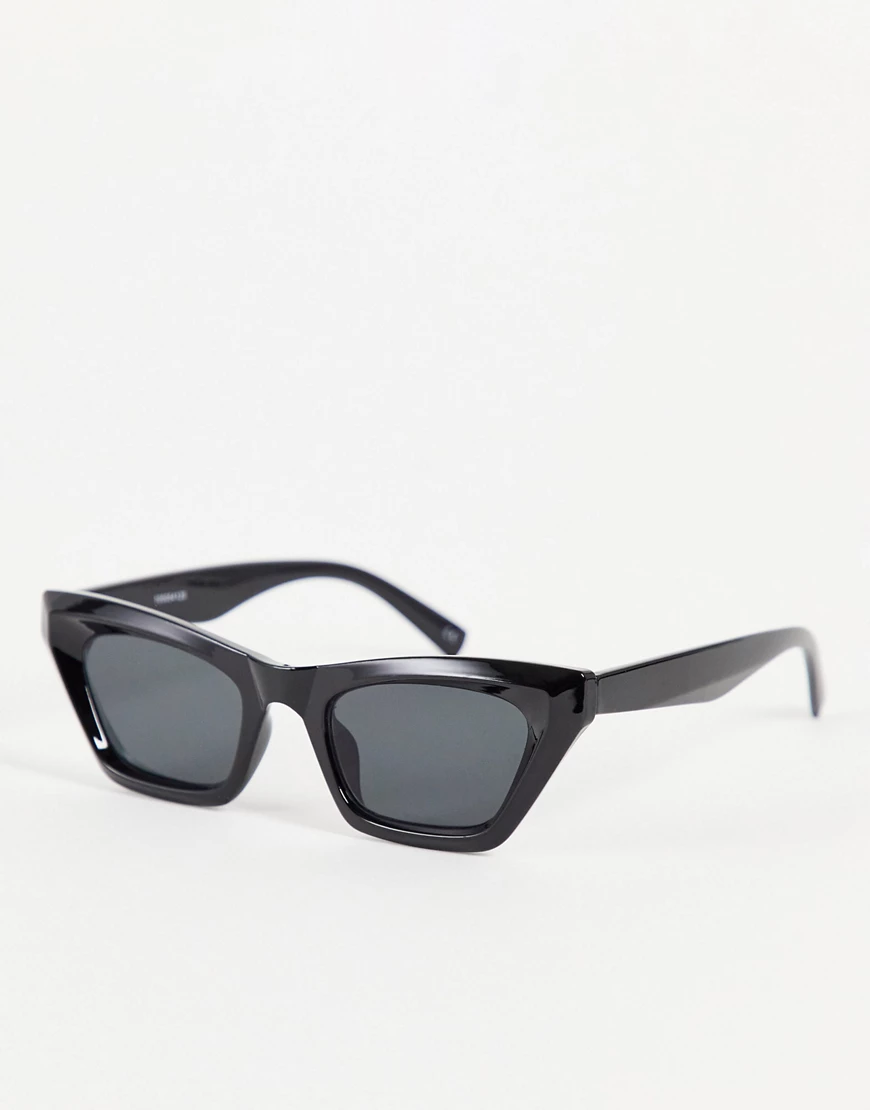 ASOS DESIGN – Eckige Cat-Eye-Sonnenbrille mit abgeschrägtem Rahmen aus recy günstig online kaufen