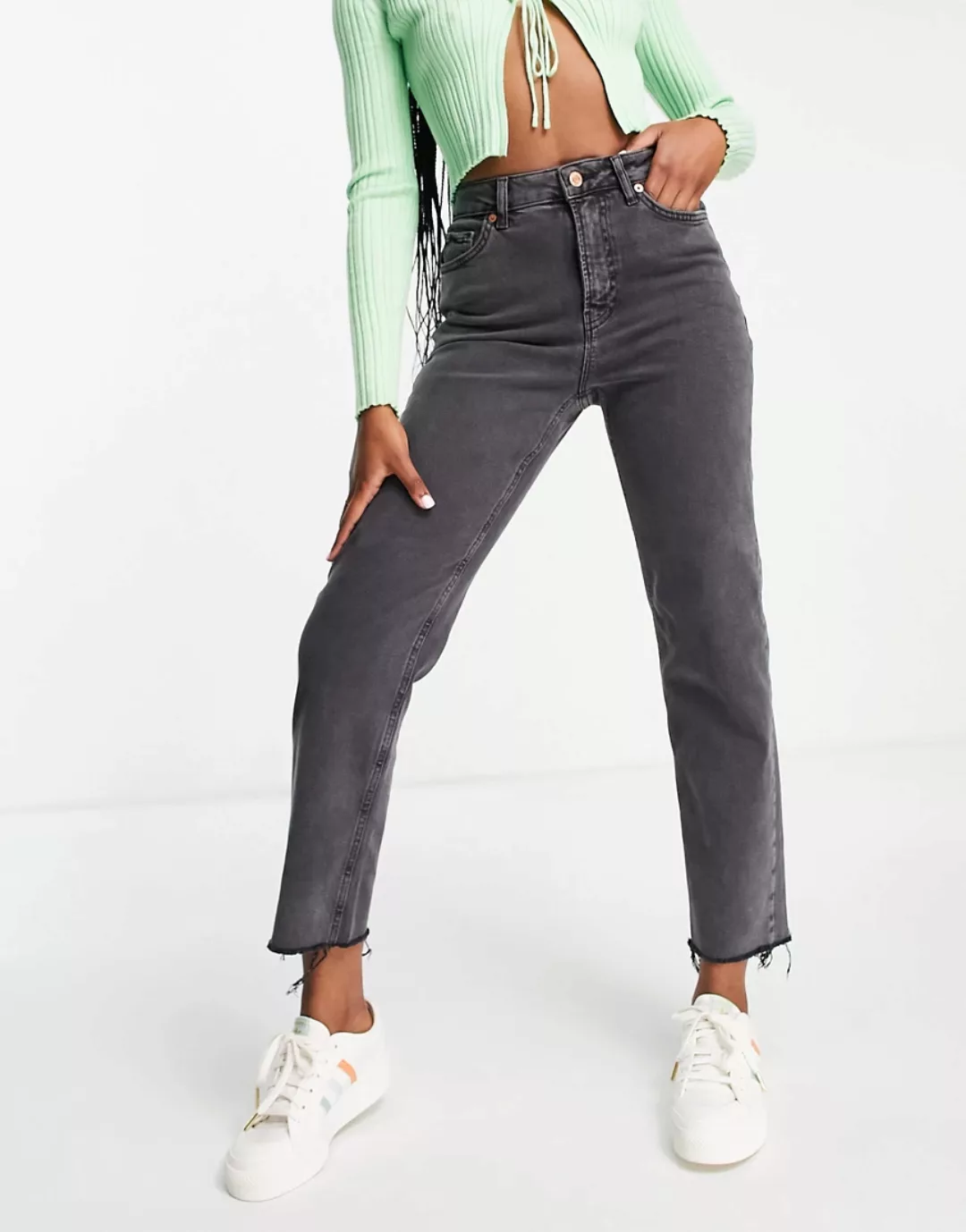 New Look – Schwarze Jeans mit geradem Beinschnitt günstig online kaufen