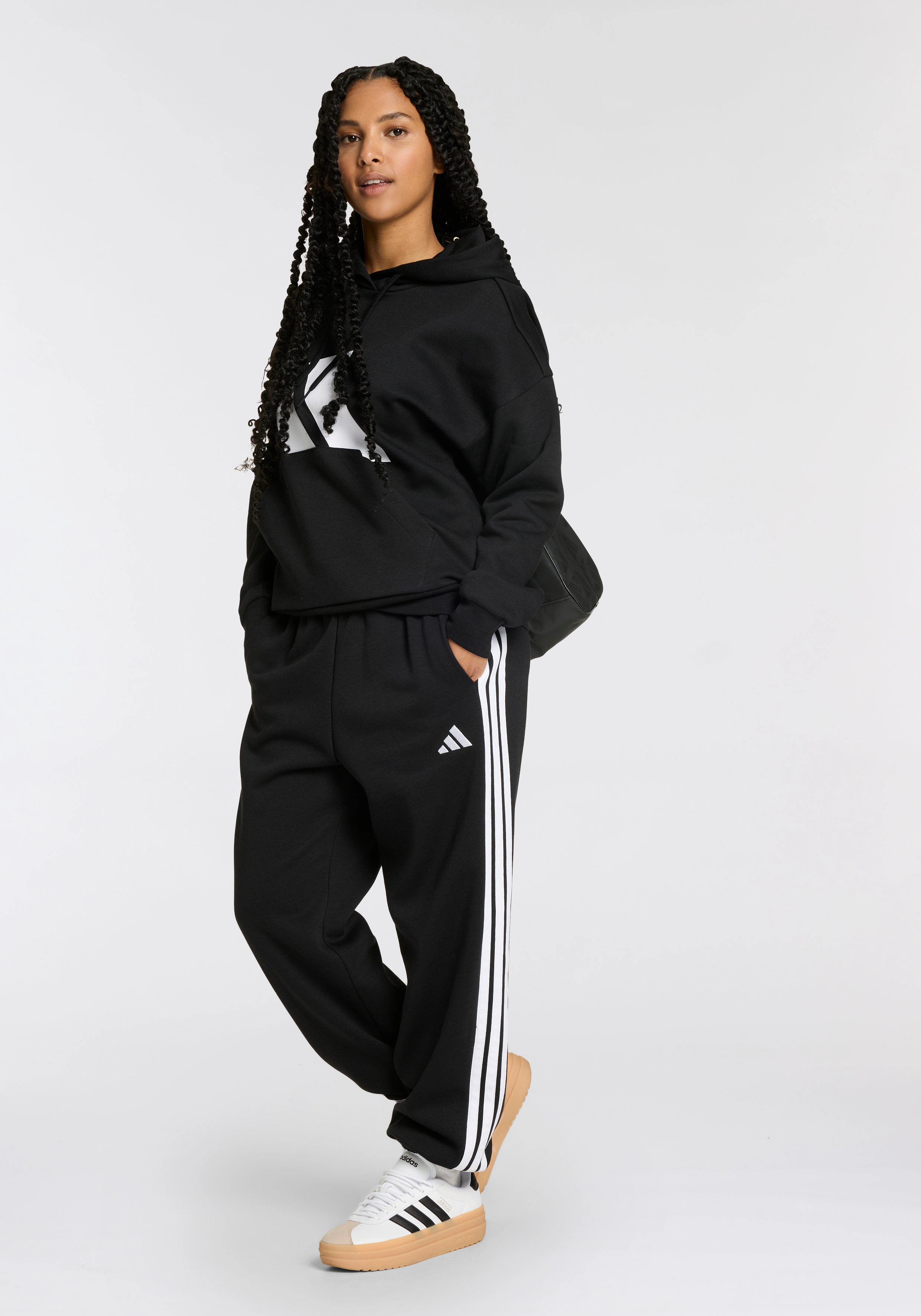 adidas Sportswear Sporthose "W 3S FL C PT", (1 tlg.), Locker geschnitten, m günstig online kaufen