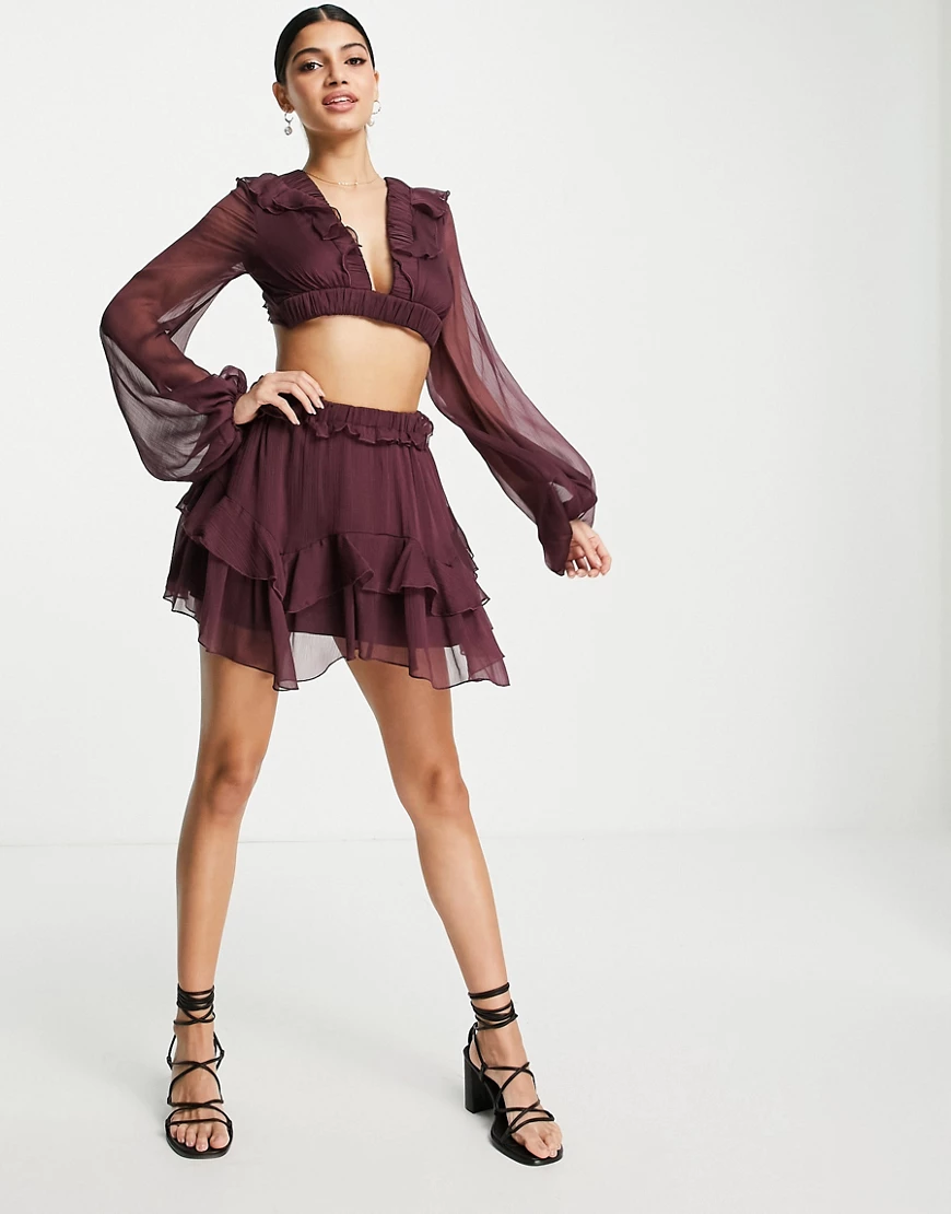 ASOS DESIGN – Minirock aus Chiffon in Burgunderrot mit elastischem Taillenb günstig online kaufen