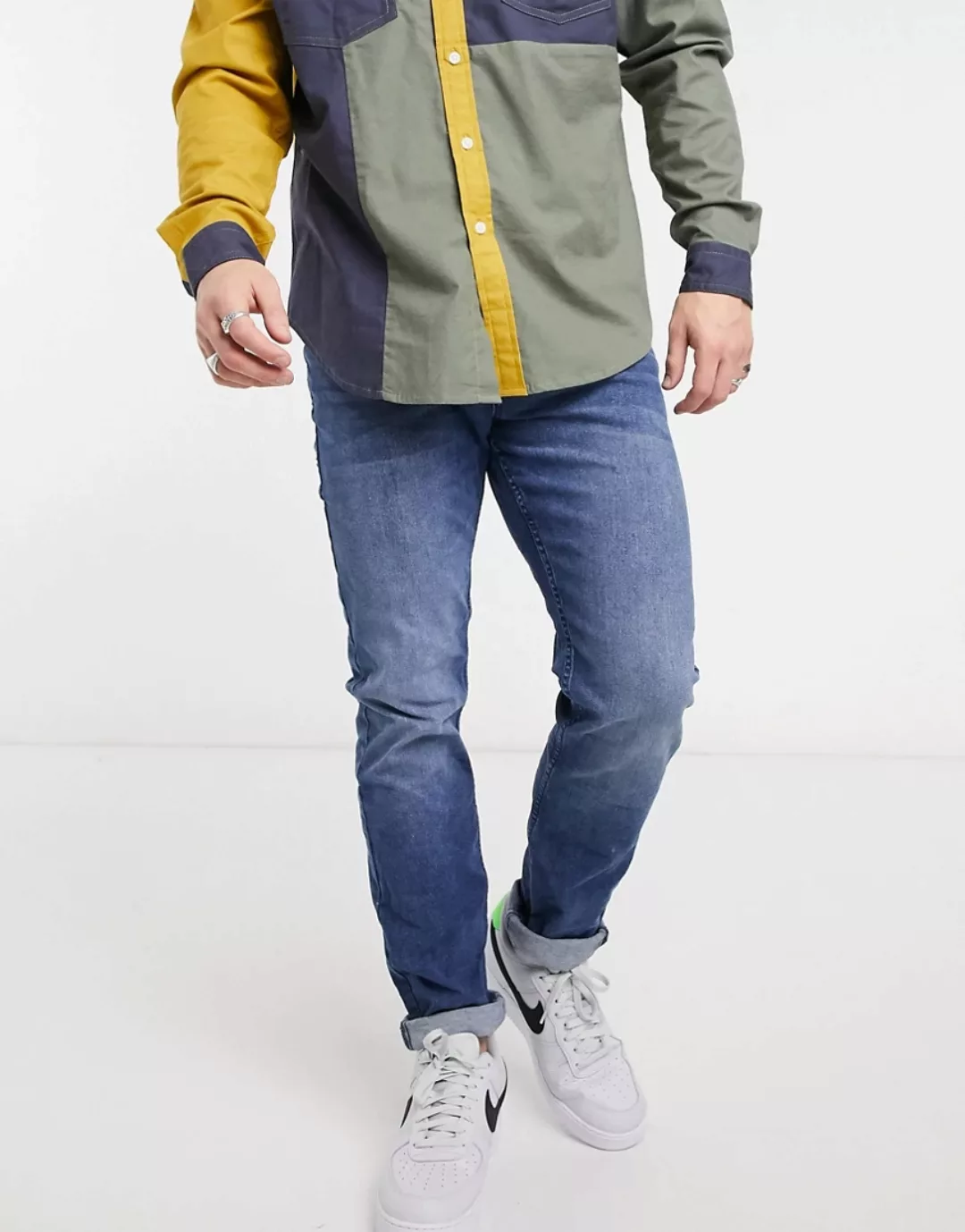Tom Tailor – Piers – Schmale Jeans in mittelblauer Waschung günstig online kaufen