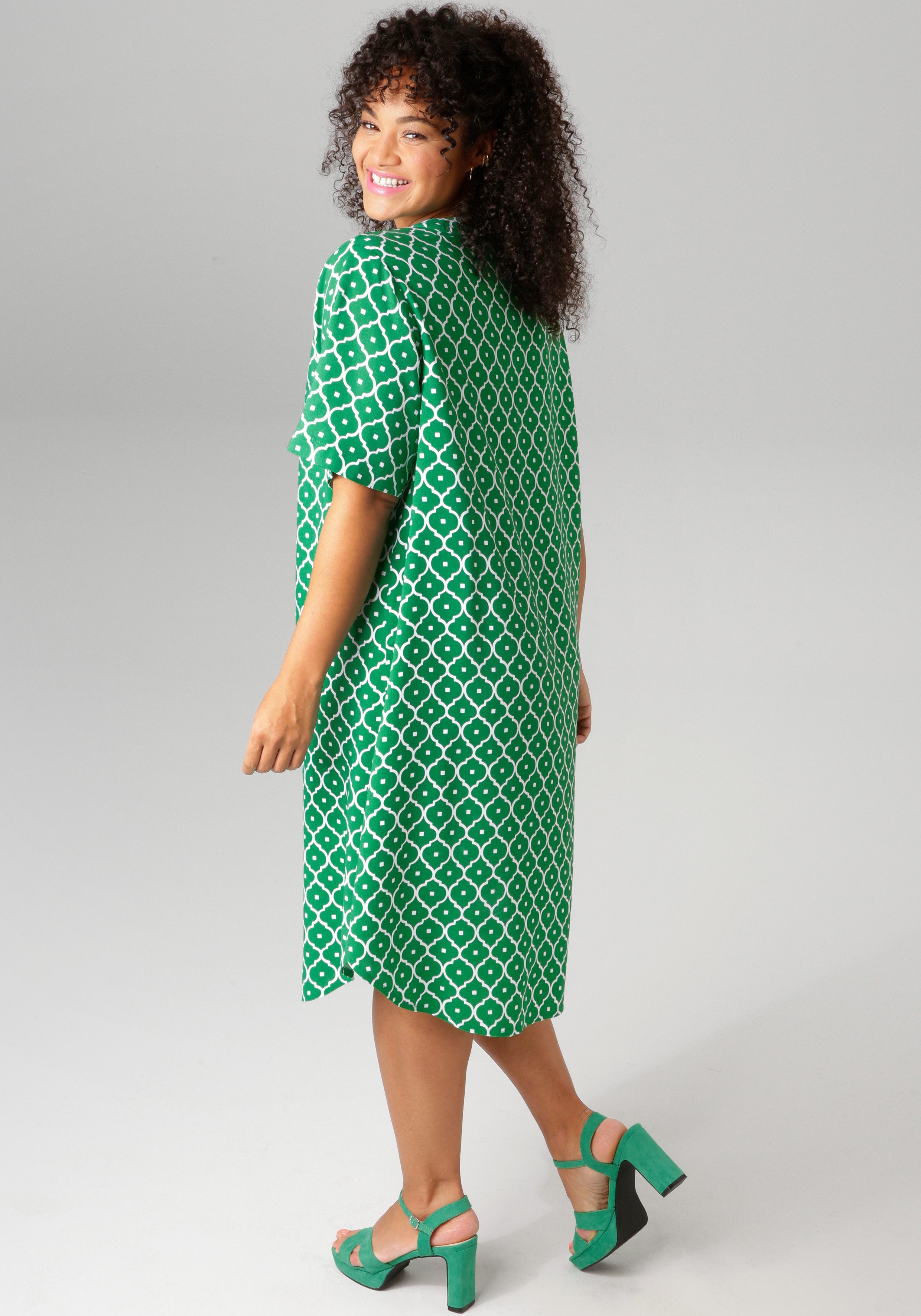 Aniston PLUS Blusenkleid, in trendigen Druck günstig online kaufen