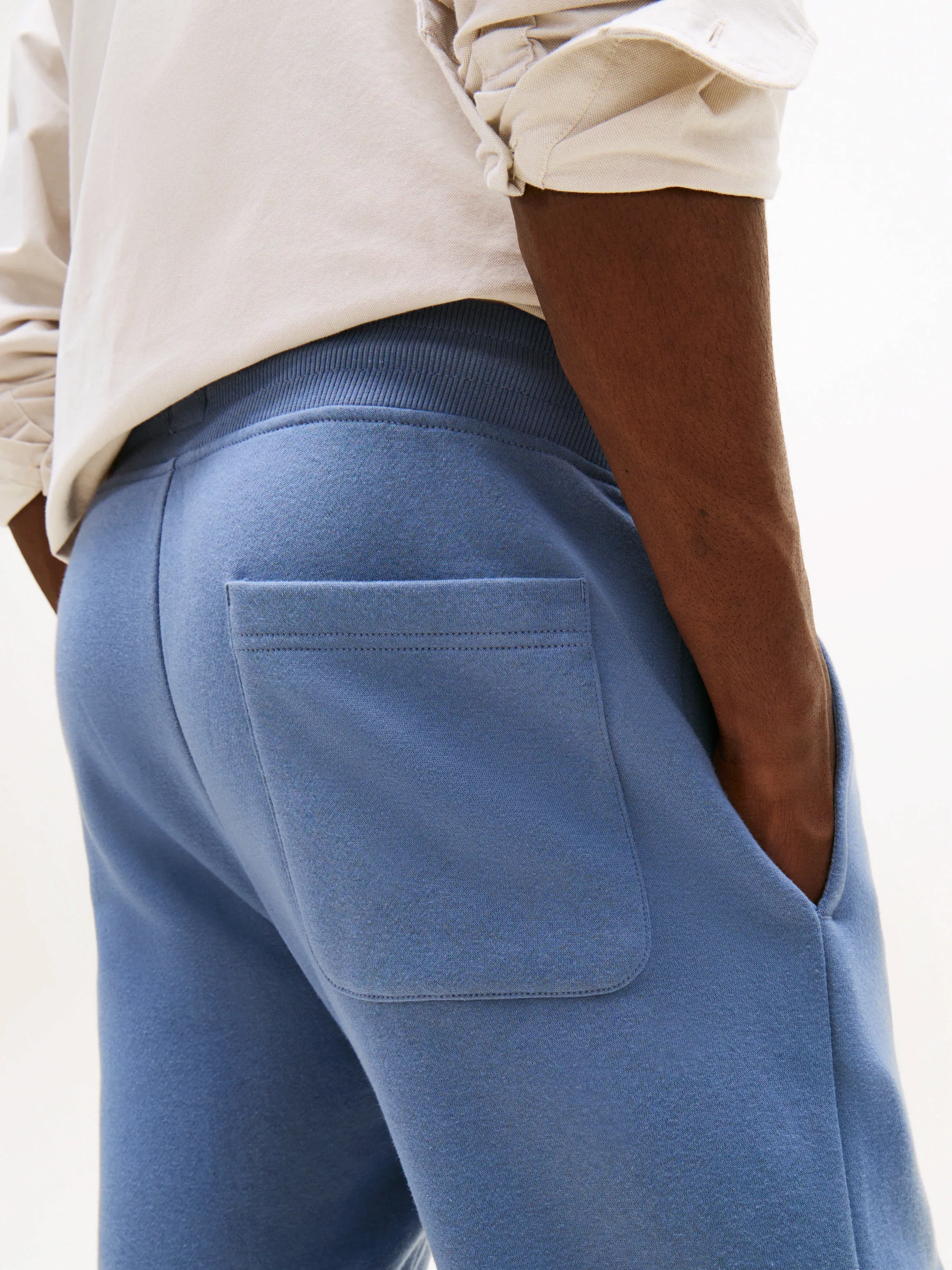 Tommy Jeans Sweathose "TJM SLIM S FLAG SWEATPANT", Mit Kordelzug günstig online kaufen