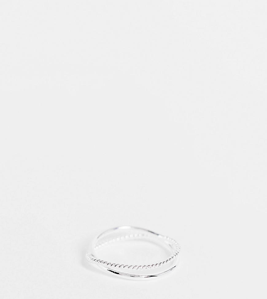 ASOS DESIGN Curve – Ring aus Sterlingsilber mit gedrehtem Kreuzdesign günstig online kaufen