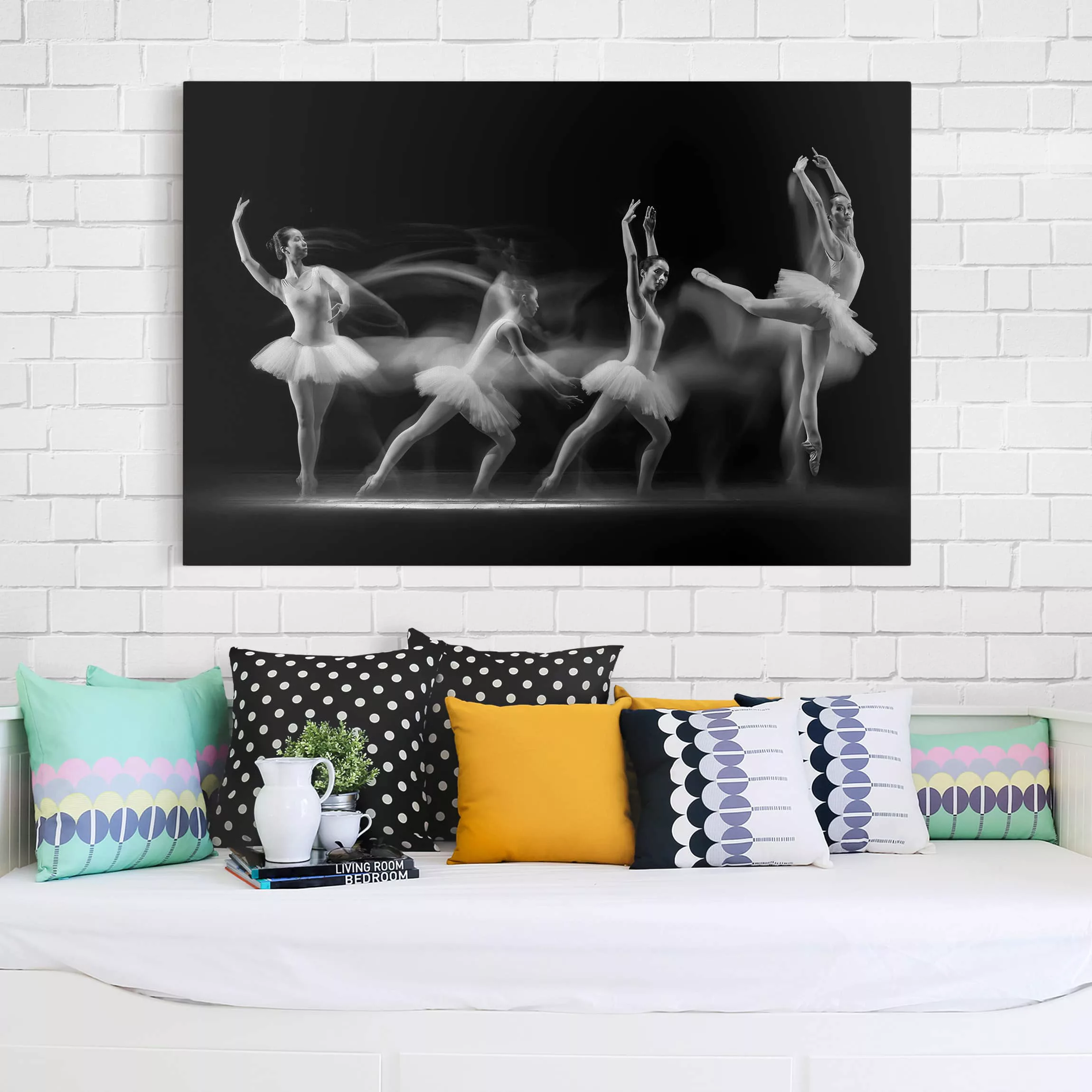 Leinwandbild Schwarz-Weiß - Querformat Ballerina Art Wave günstig online kaufen