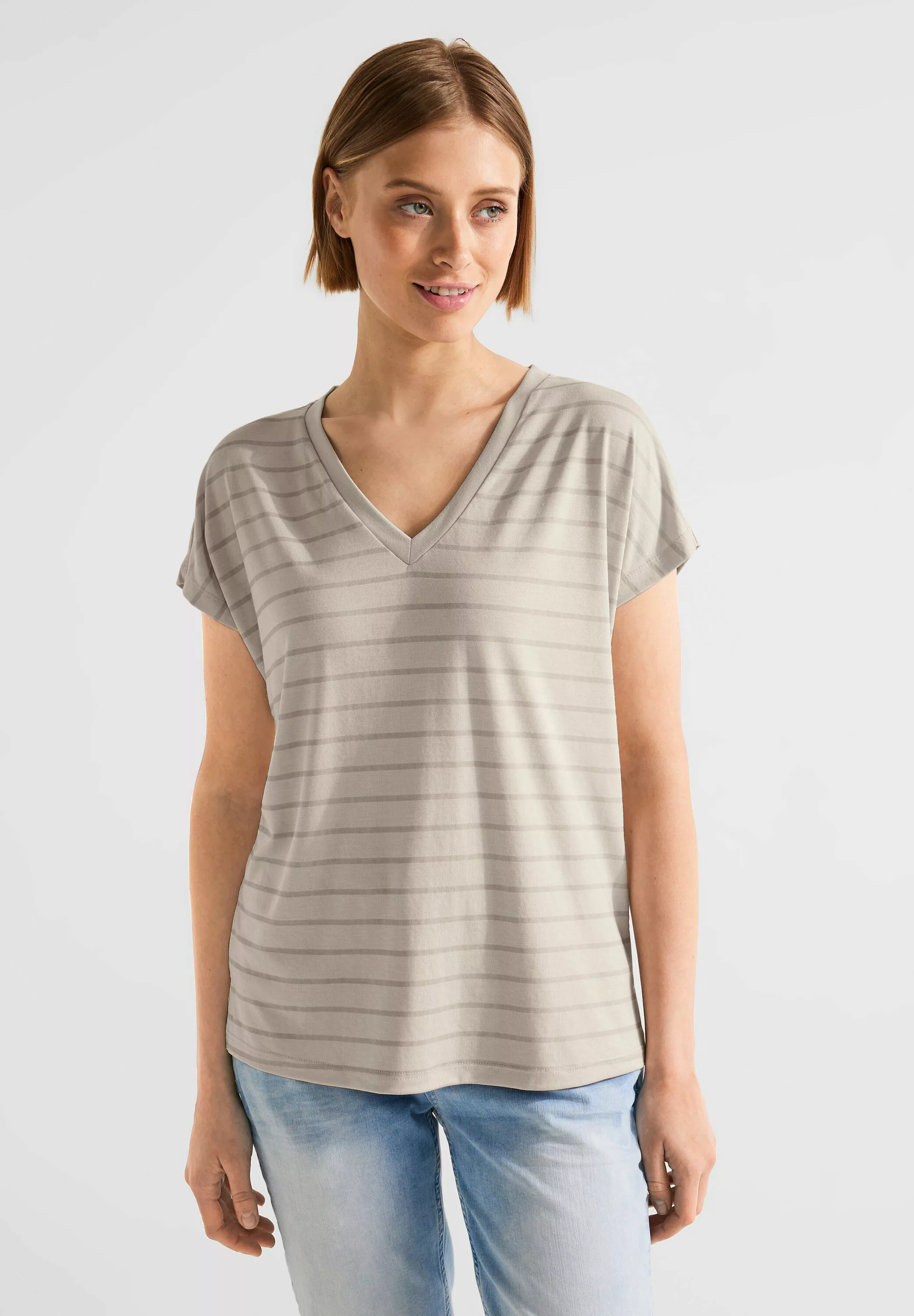 STREET ONE T-Shirt, mit überschnittenen Schultern günstig online kaufen