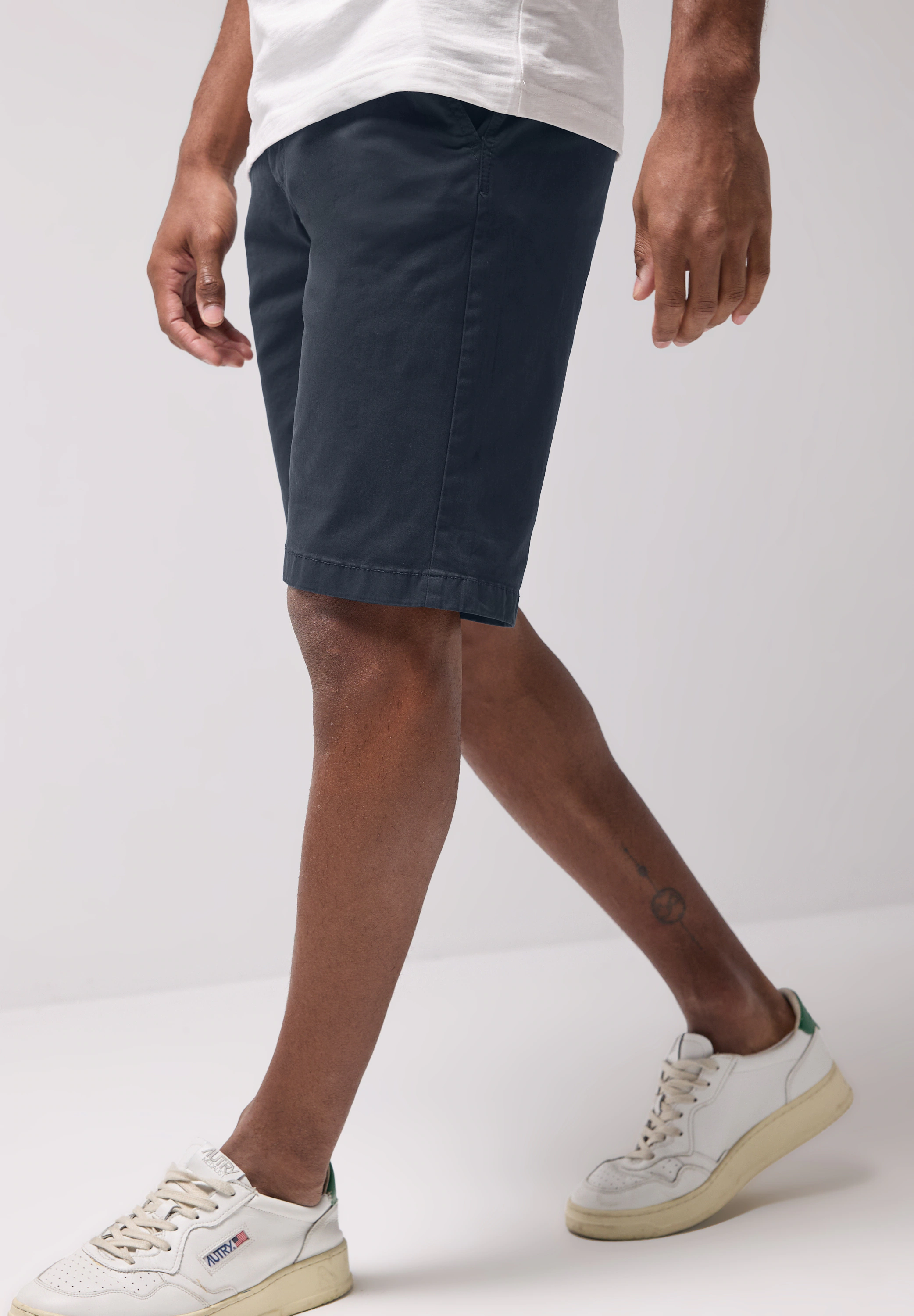 STREET ONE MEN Shorts, aus Baumwolle mit Stretchanteil günstig online kaufen