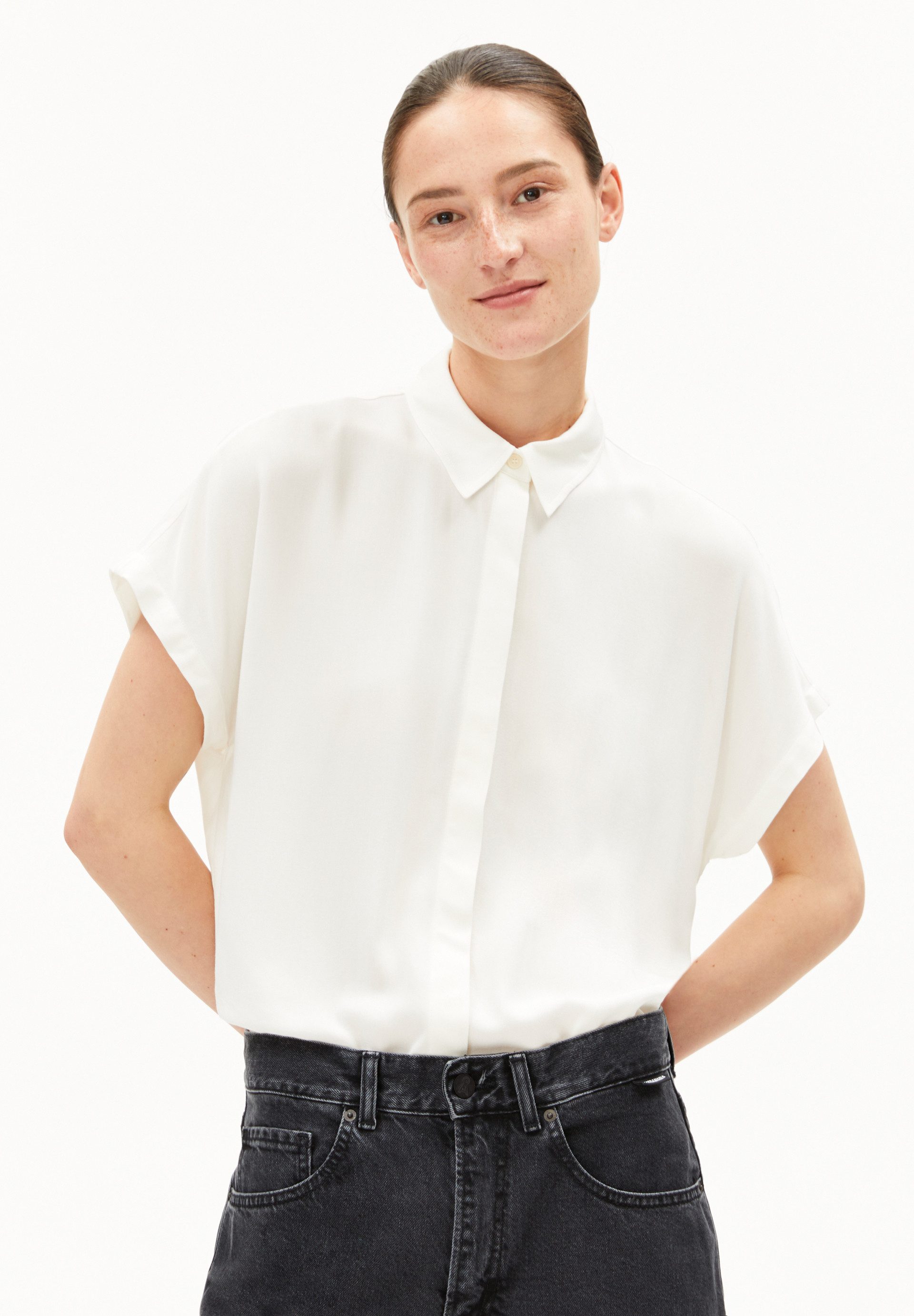 Armedangels Hemdbluse LARISAANA BLOUSE (1-tlg) Rundhalsausschnitt günstig online kaufen