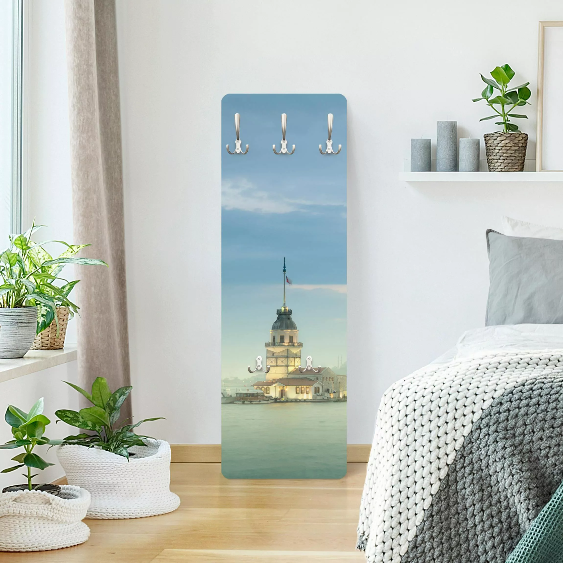 Wandgarderobe Holzpaneel Architektur & Skyline Maidens Tower günstig online kaufen