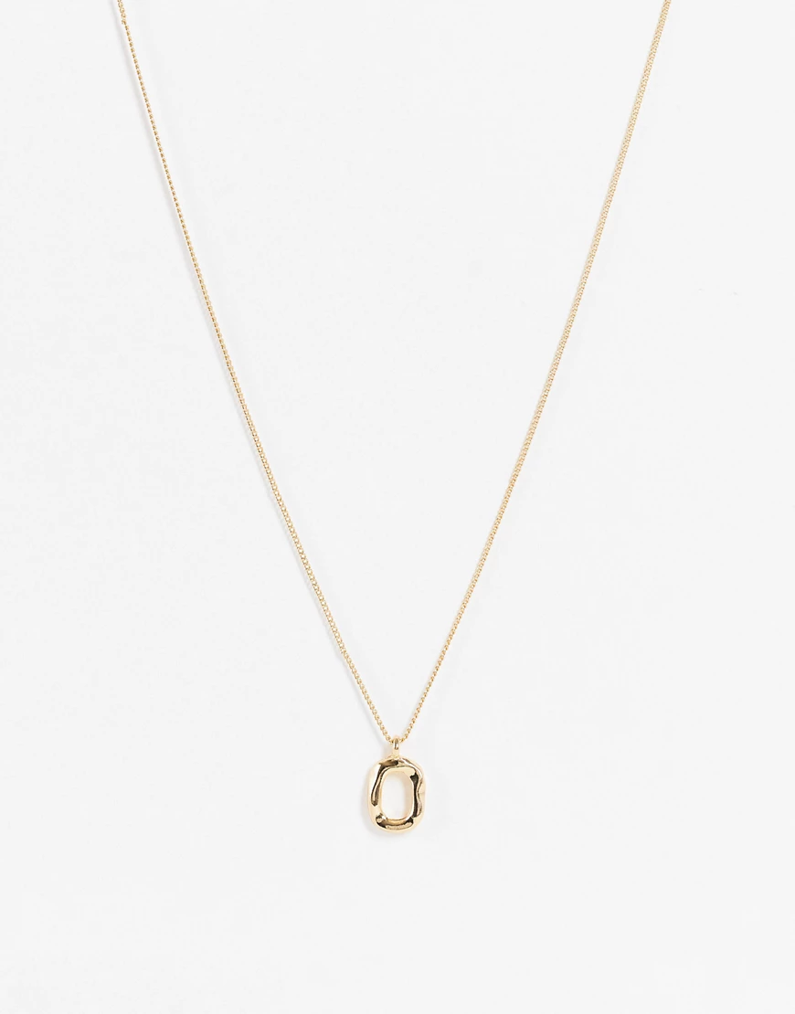 DesignB London – Halskette mit rundem, goldfarbenem Anhänger in geschmolzen günstig online kaufen