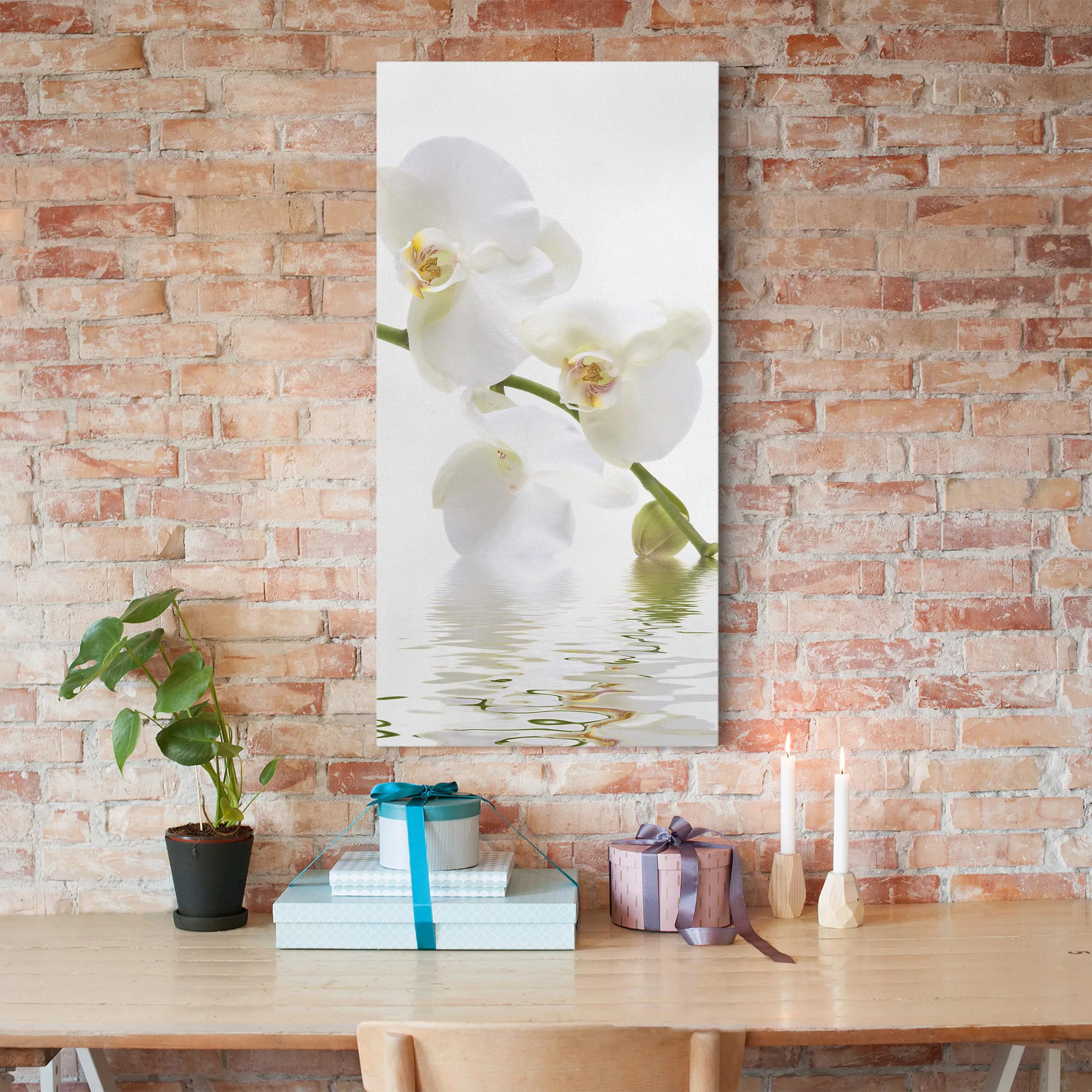 Leinwandbild Blumen - Hochformat White Orchid Waters günstig online kaufen