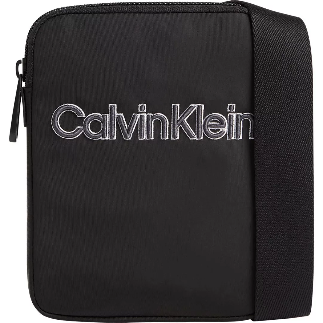 Calvin Klein Accessories Code Repreve Flatpas Umhängetasche One Size Ck Bla günstig online kaufen