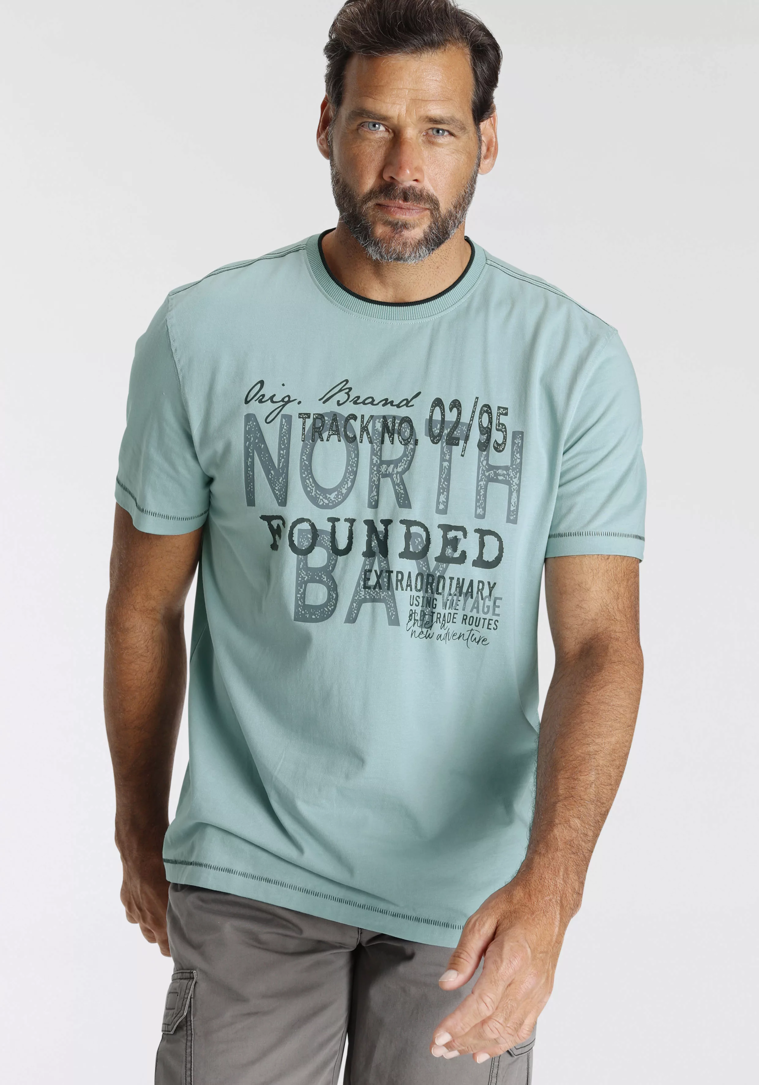 Mans World T-Shirt, mit Brustprint und kontrastreichen Details günstig online kaufen