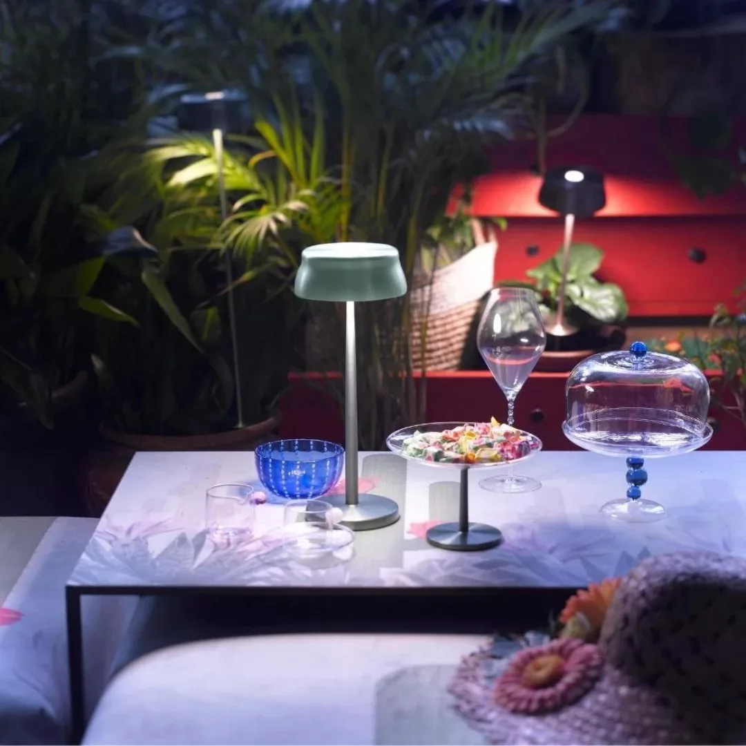 Zafferano Sister Light LED-Tischlampe Akku, grün günstig online kaufen