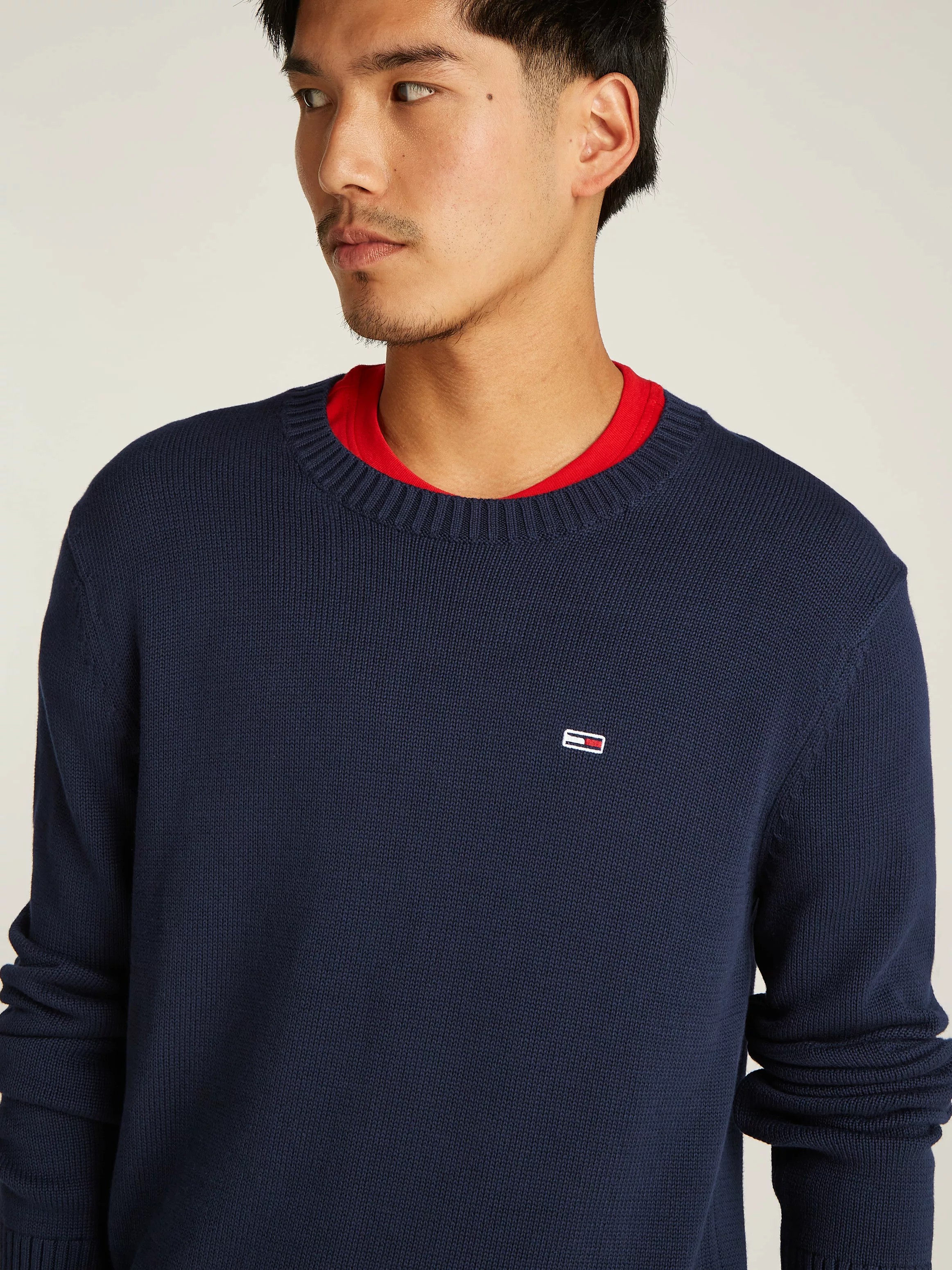 Tommy Jeans Strickpullover "TJM SLIM ESSNTLS C-NECK SWEATER", mit Markenlog günstig online kaufen