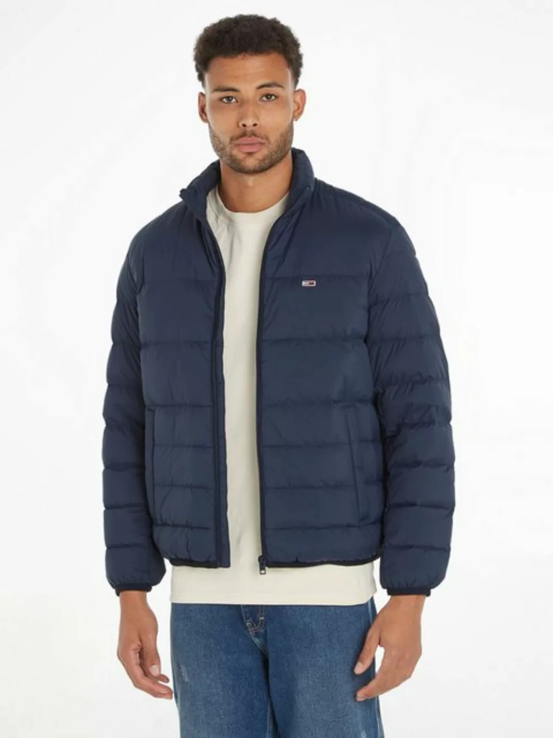 Tommy Jeans Steppjacke TJM LIGHT DOWN JACKET mit Logostickerei günstig online kaufen