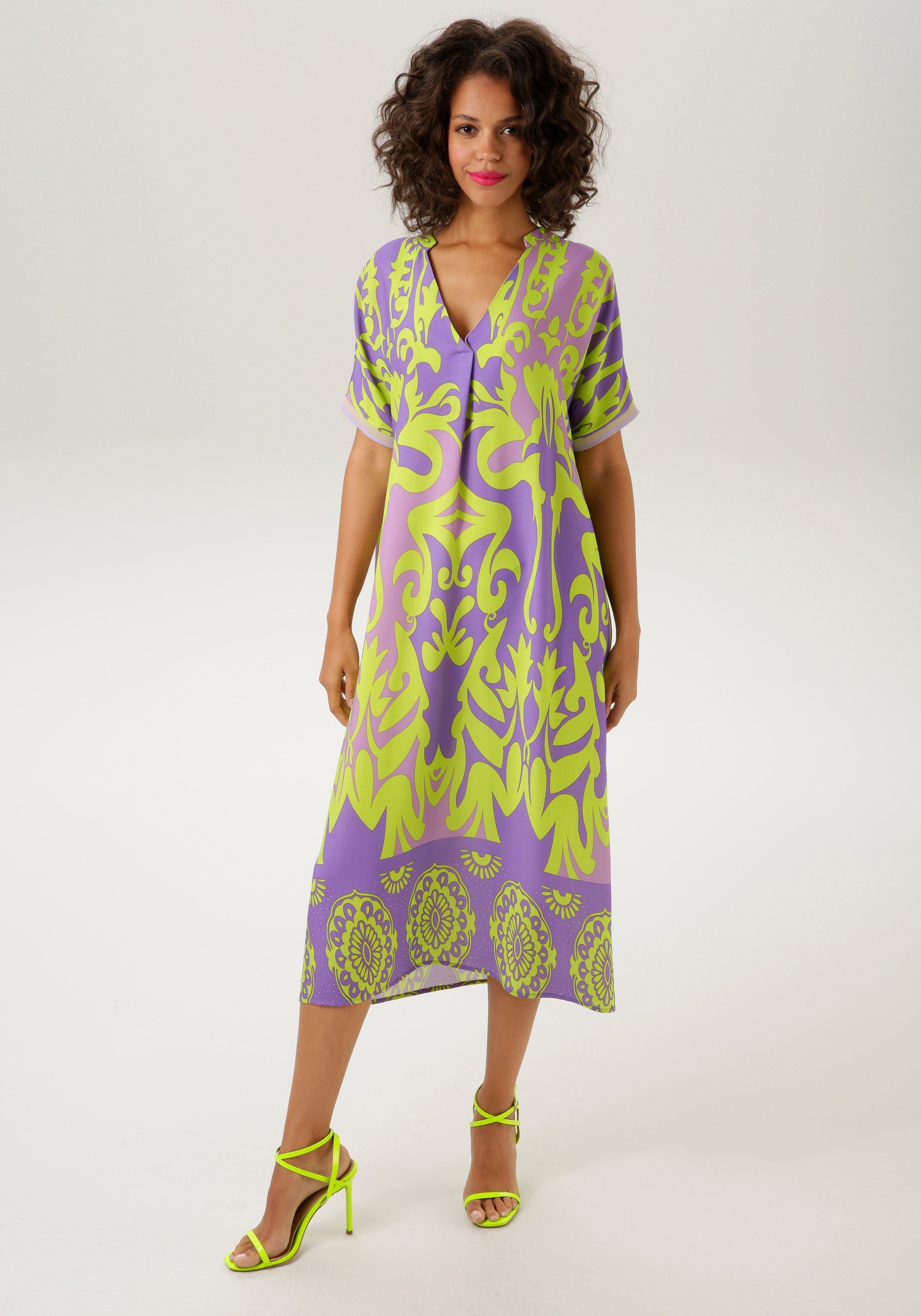 Aniston CASUAL Blusenkleid mit graphischem Druck günstig online kaufen