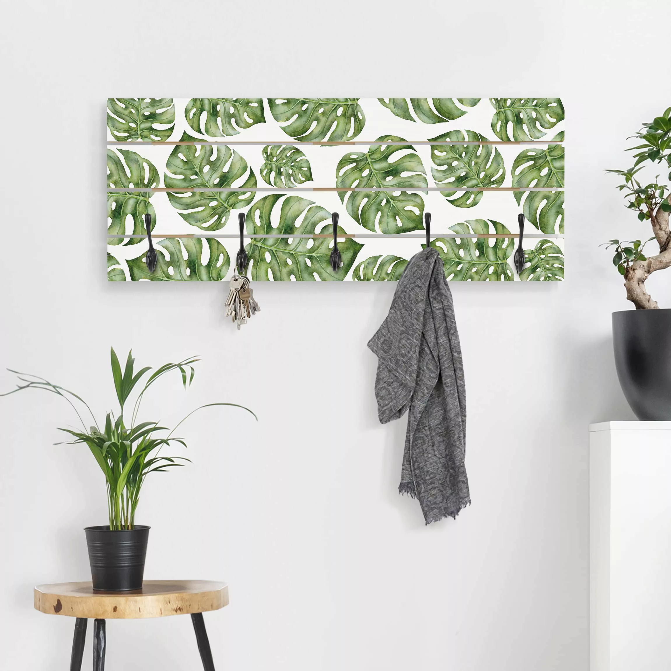 Wandgarderobe Holzpalette Botanik & Tropical Aquarell Monstera Blätter günstig online kaufen