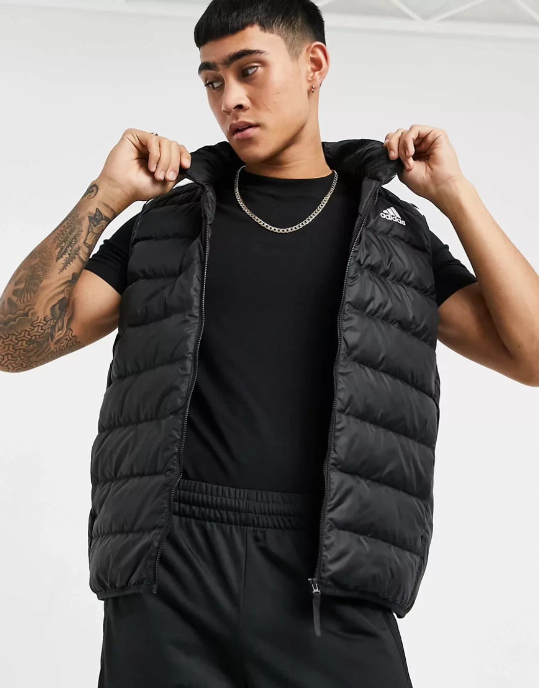 adidas Sportswear Winterjacke ESS DOWN VEST BLACK günstig online kaufen