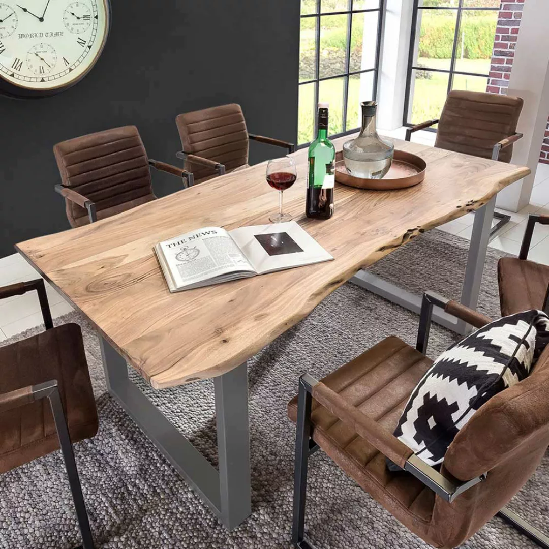 Baumkanten Esstisch aus Akazie Massivholz und Eisen Loft Design günstig online kaufen