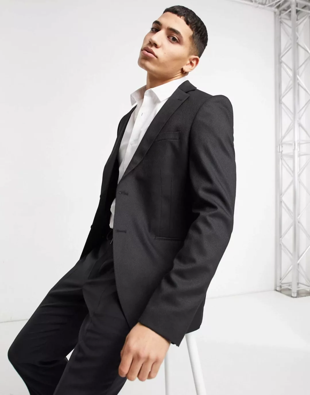 Bolongaro Trevor – Schlichte, sehr eng geschnittene Anzugjacke in Schwarz günstig online kaufen