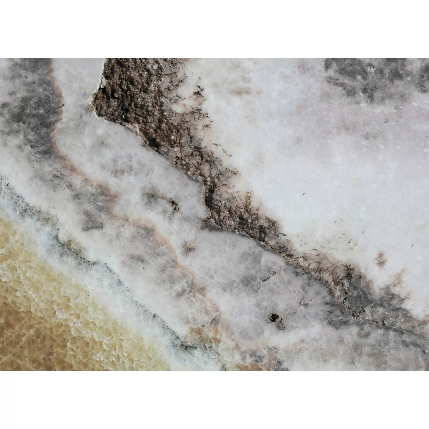 Fototapete Marmor Quartz Weiß Schwarz Braun Gelb 3,50 m x 2,55 m FSC® günstig online kaufen
